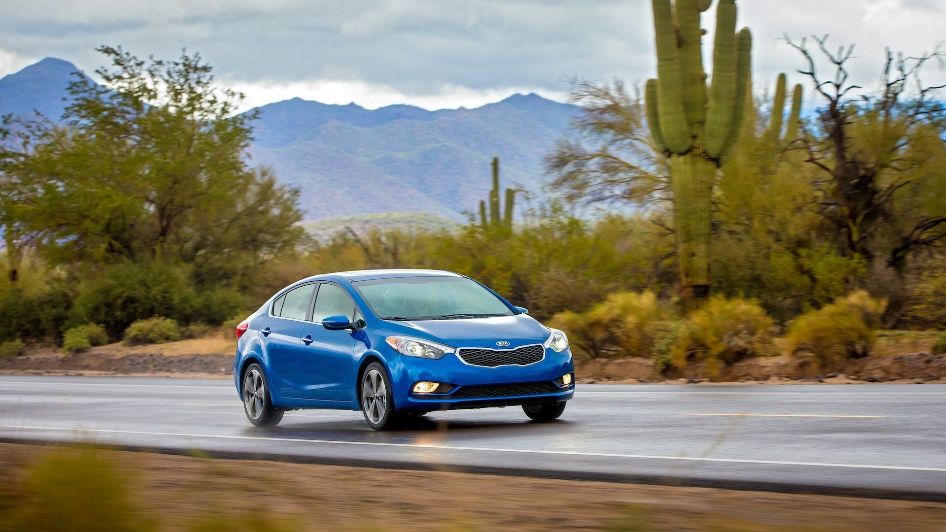 2014 Kia Forte Sedan Pricing And Gas Mileage Details 2014 Kia Forte Sedan Pricing And Gas Mileage Details