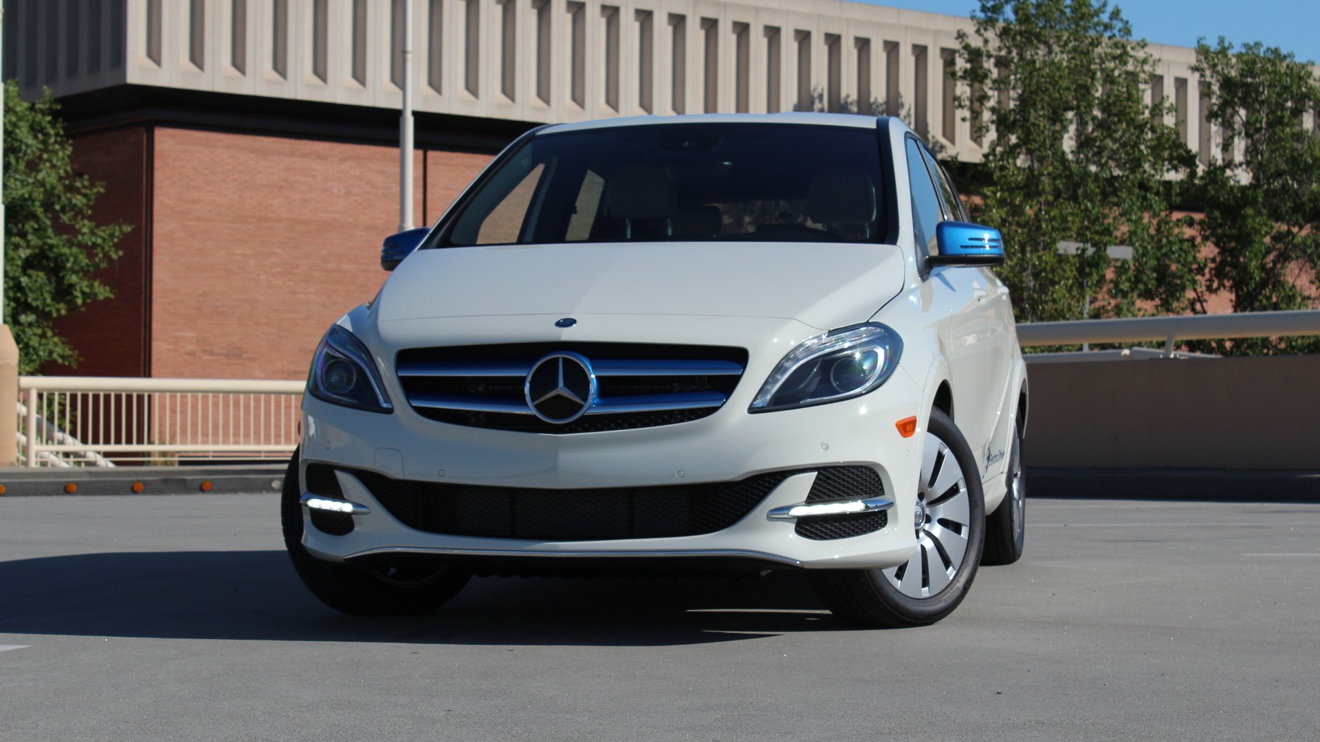 2014 Mercedes-Benz B-Class Electric Drive  -  First Drive, May 2014