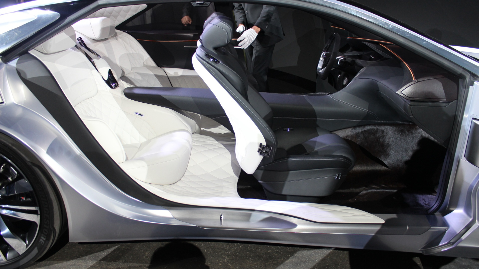 Infiniti Q80 Inspiration Concept  -  2014 Paris Auto Show (private event)