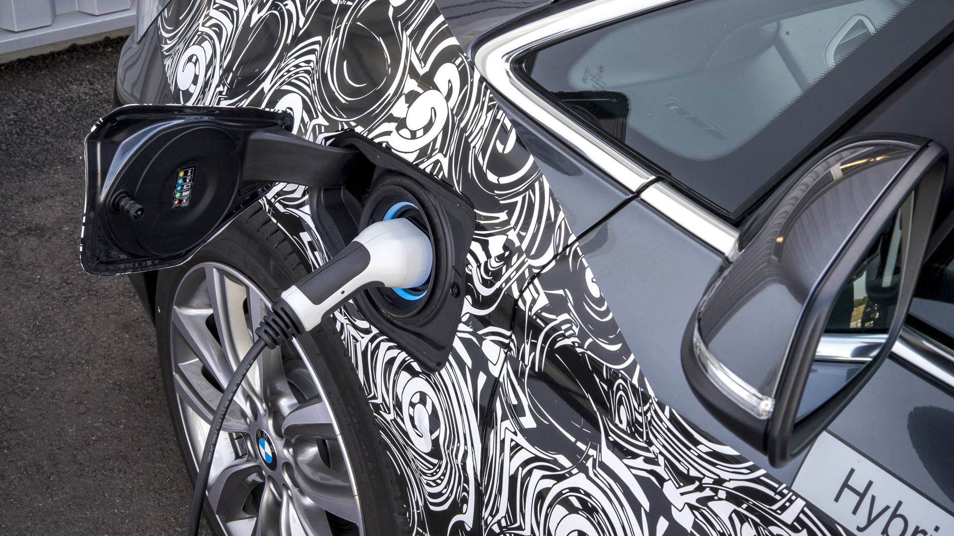 2016 BMW 2-Series Active Tourer plug-in hybrid prototype