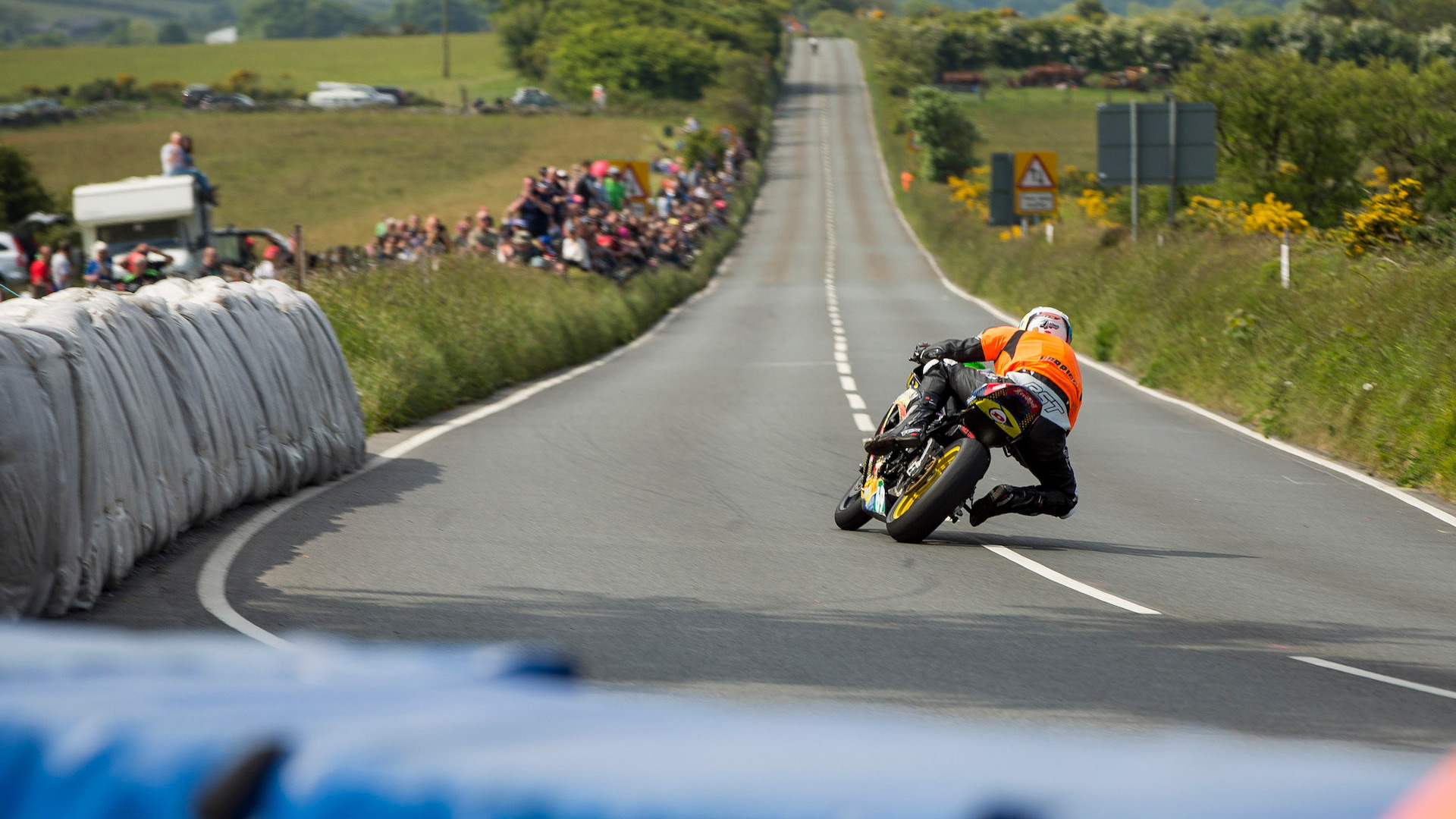 Isle of Man TT 2015 and ride-along with Mark Higgins