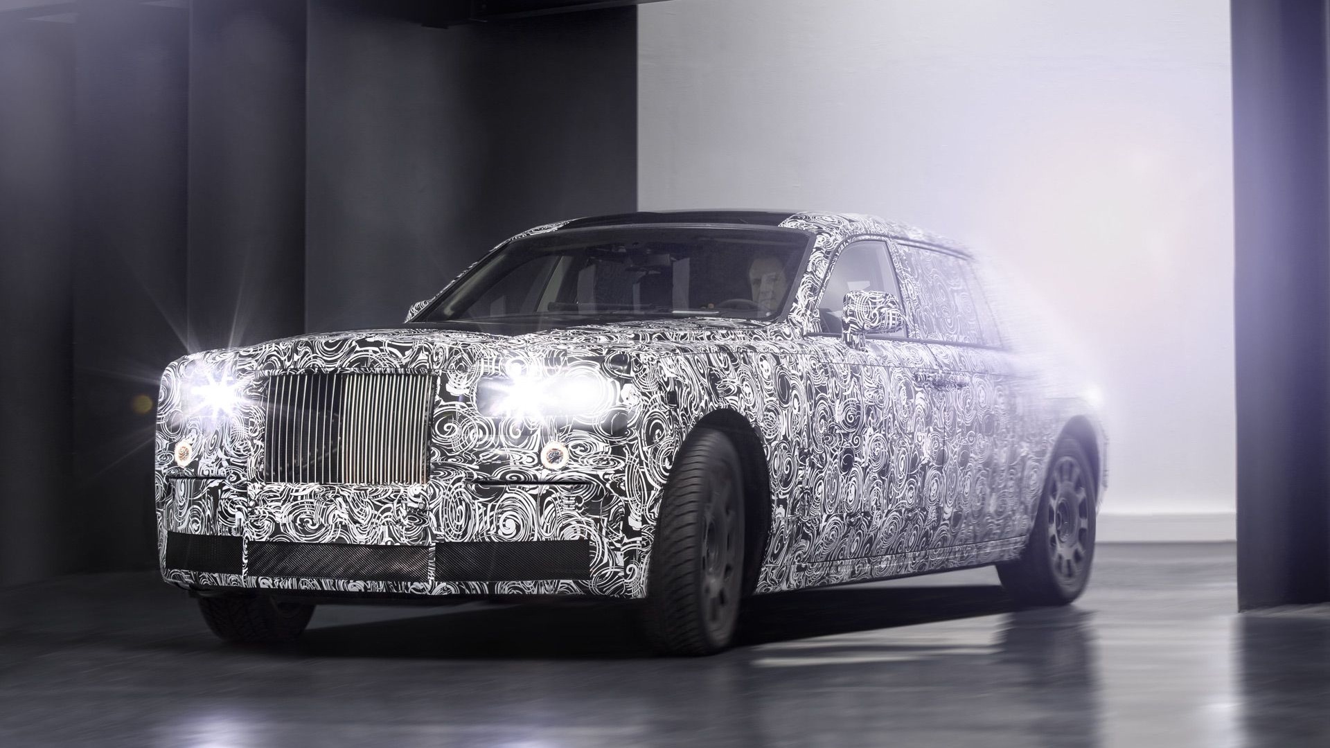 Test mule for new Rolls-Royce aluminum spaceframe architecture