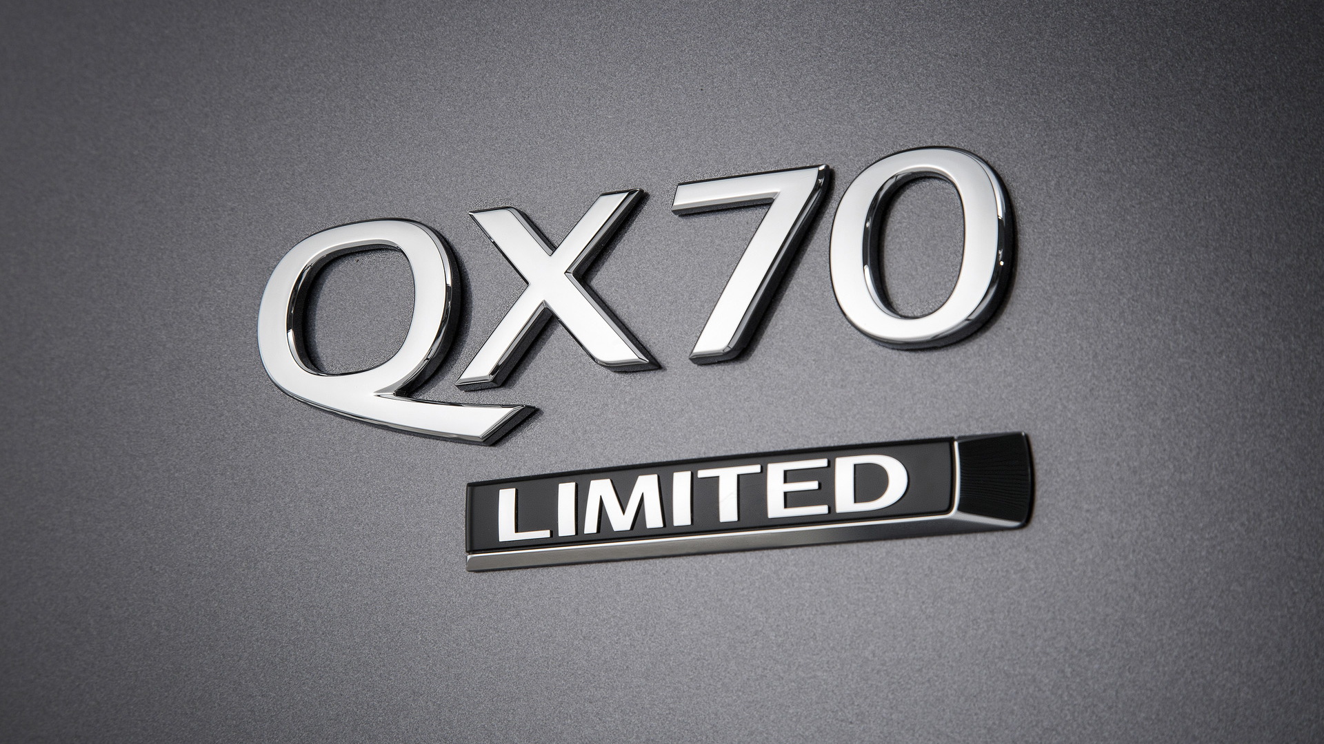 2017 Infiniti QX70 Limited