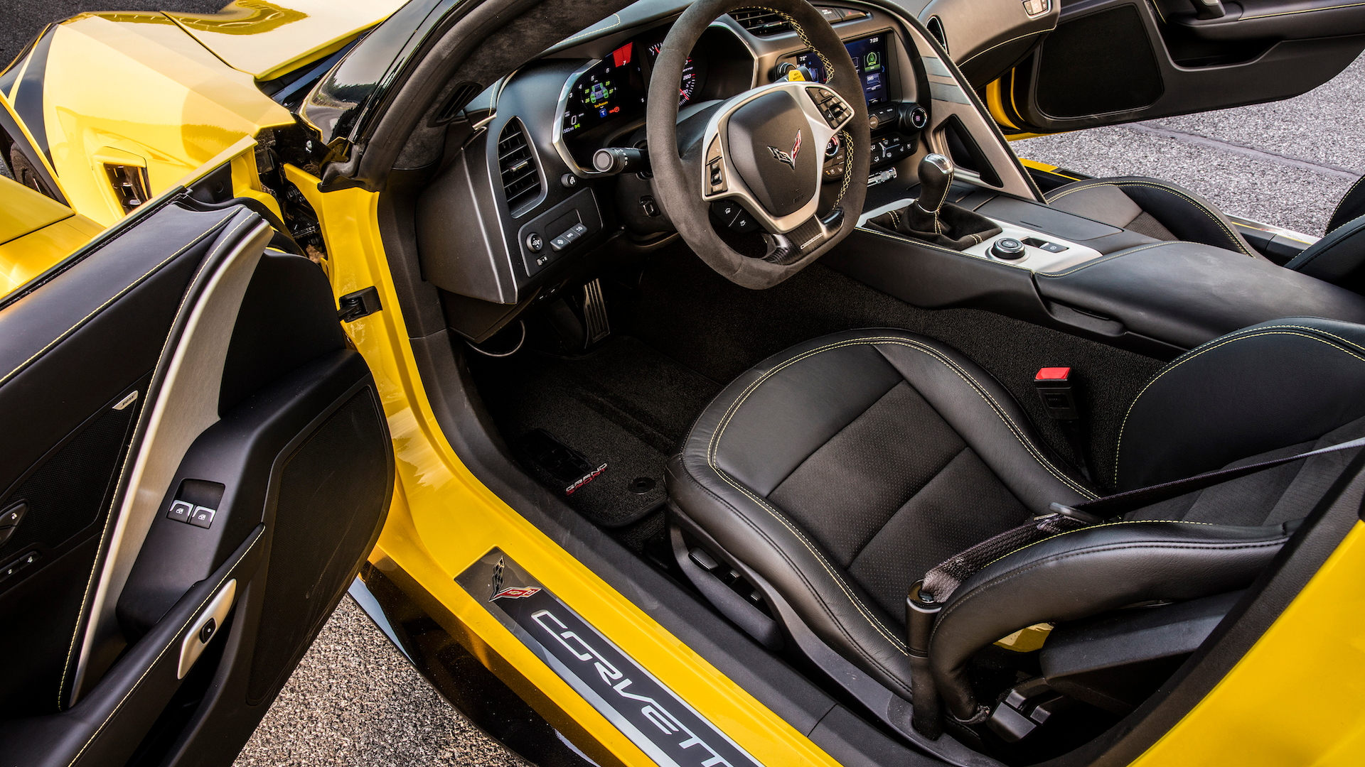 2017 Chevrolet Corvette Grand Sport, yellow