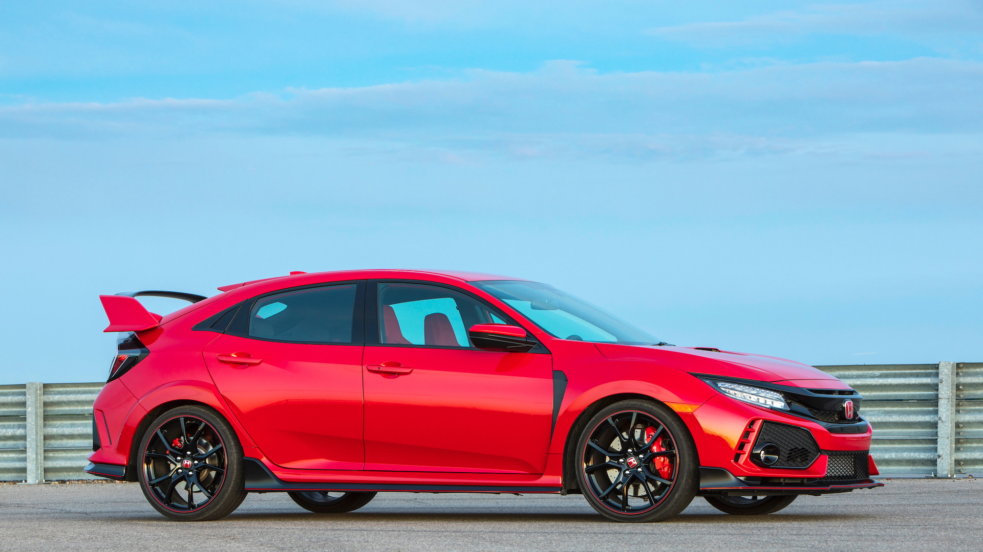 2017 Honda Civic Type R first drive review: Track attacker