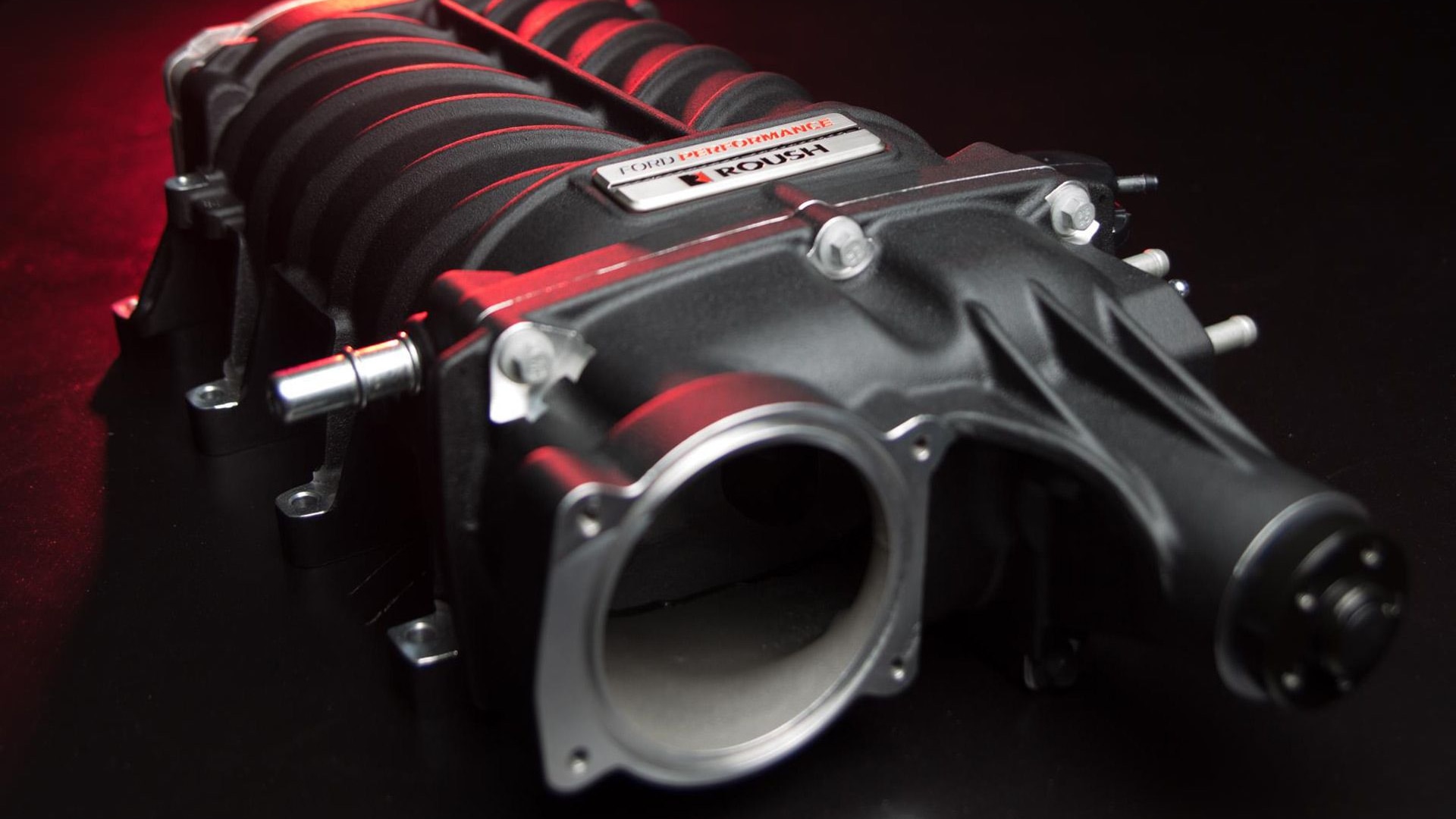 Supercharger developed by Ford Performance and Roush for “Coyote” 5.0-liter V-8