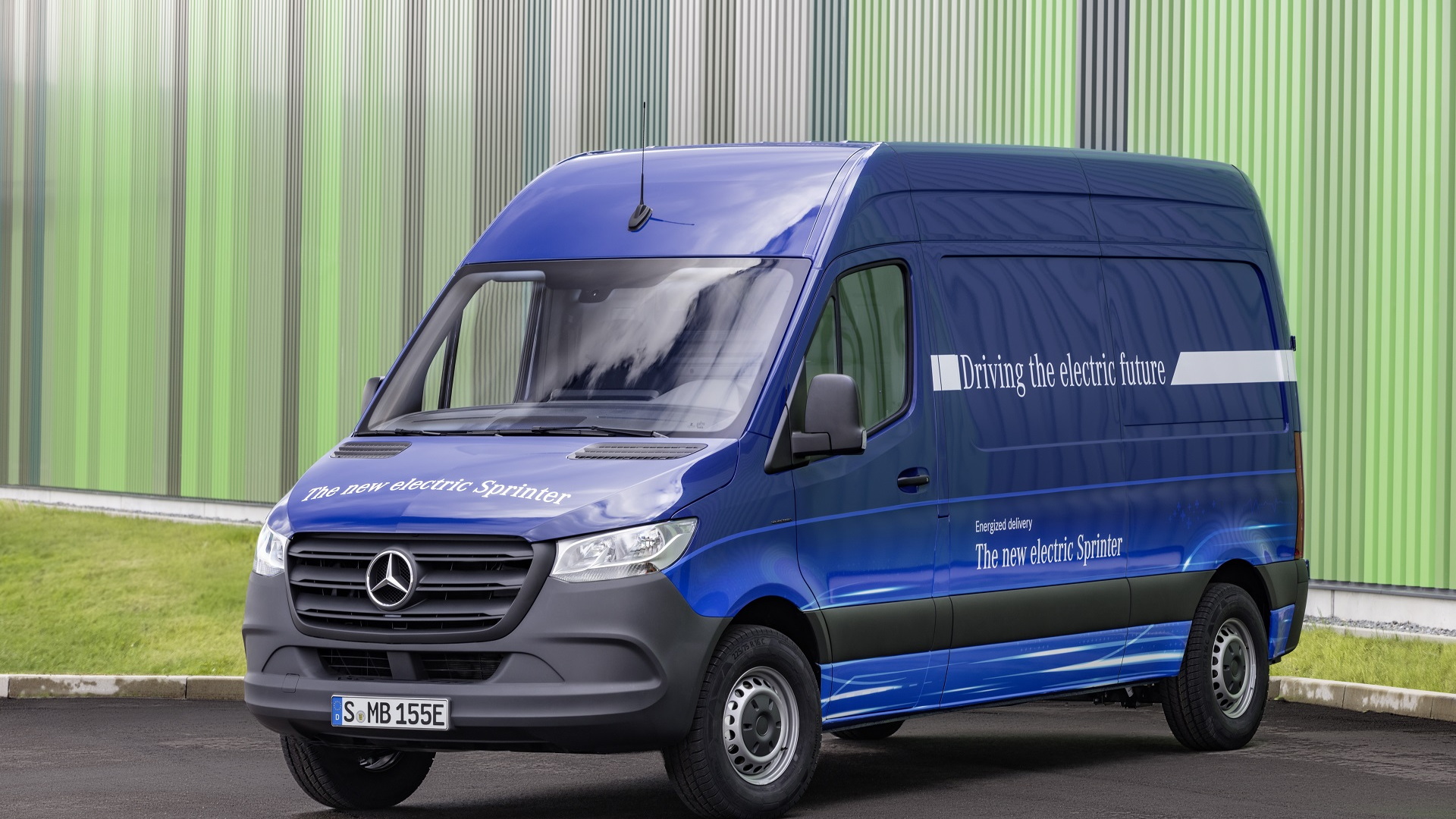 New Mercedes Benz Esprinter Electric Van Set For European Debut