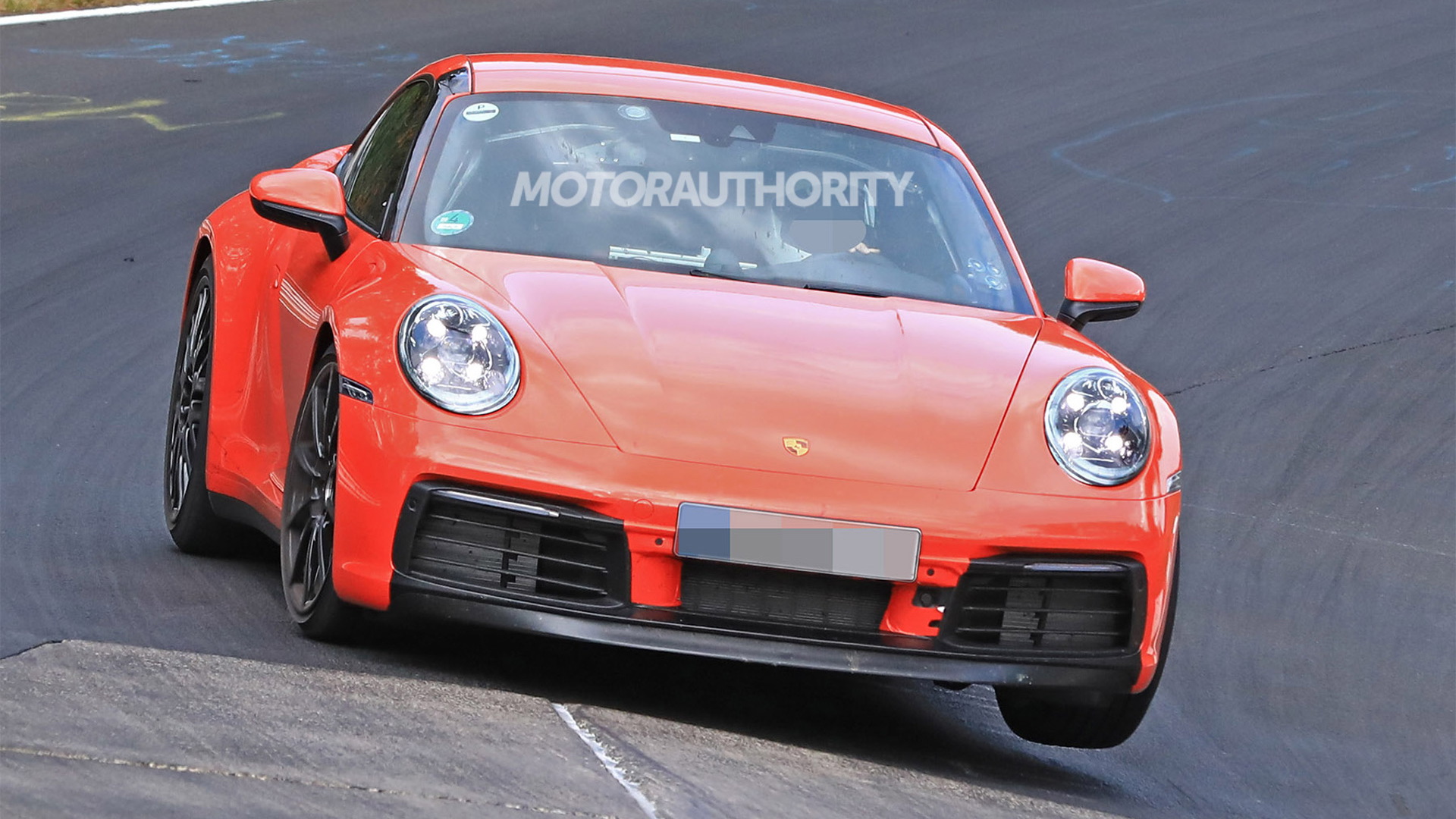 2020 Porsche 911 spy shots - Image via S. Baldauf/SB-Medien