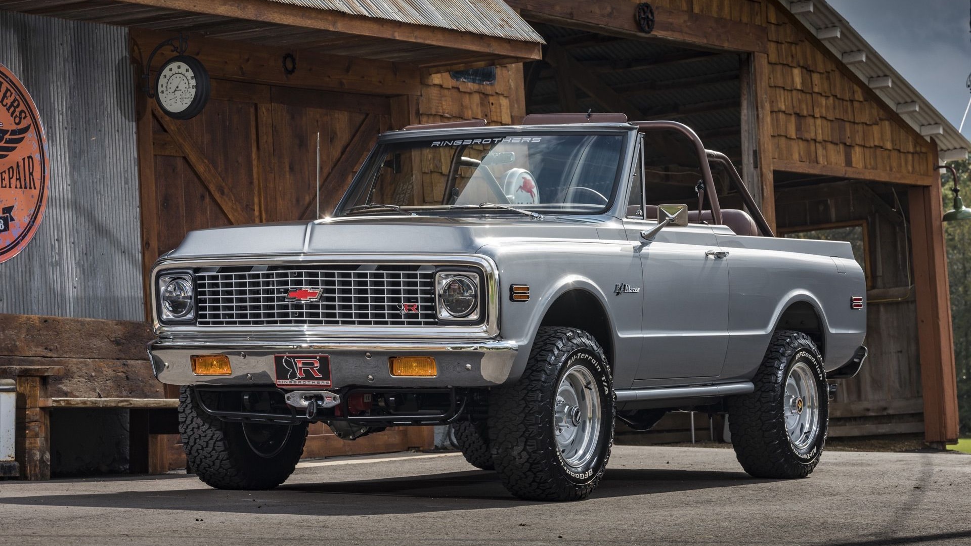 Ringbrothers Reveals Custom Chevy K5 Blazer At 2018 Sema Show