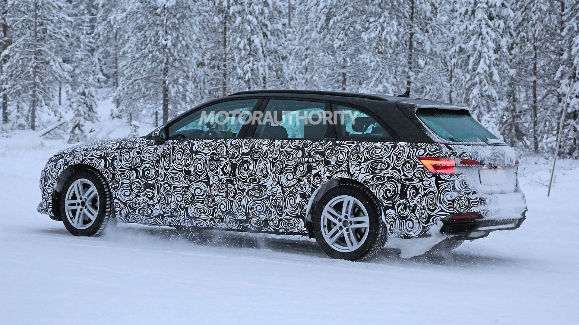 2021 audi a4 avant spy shots