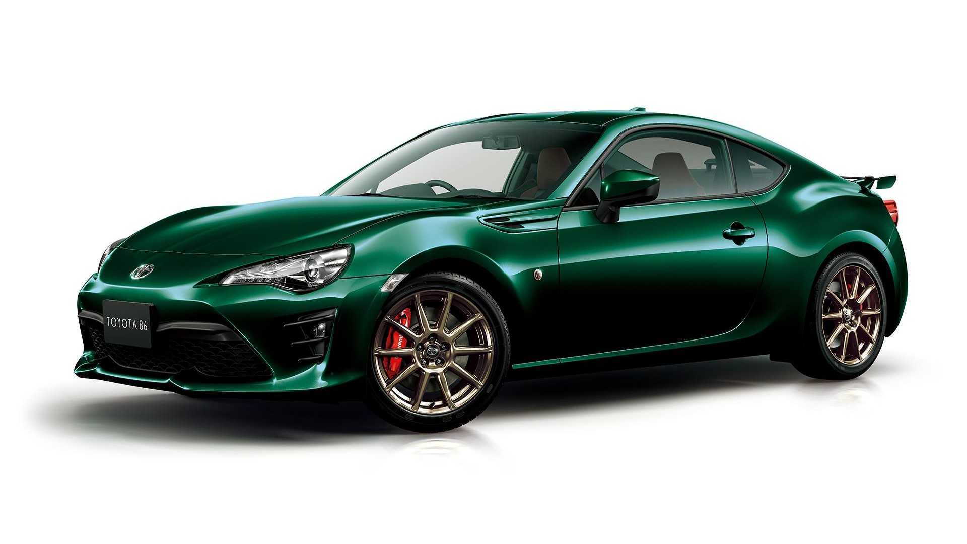 Toyota 86 British Green Limited Edition for Japan