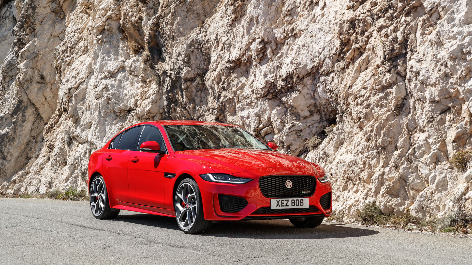 First drive review: The 2020 Jaguar XE puts gravity on hold