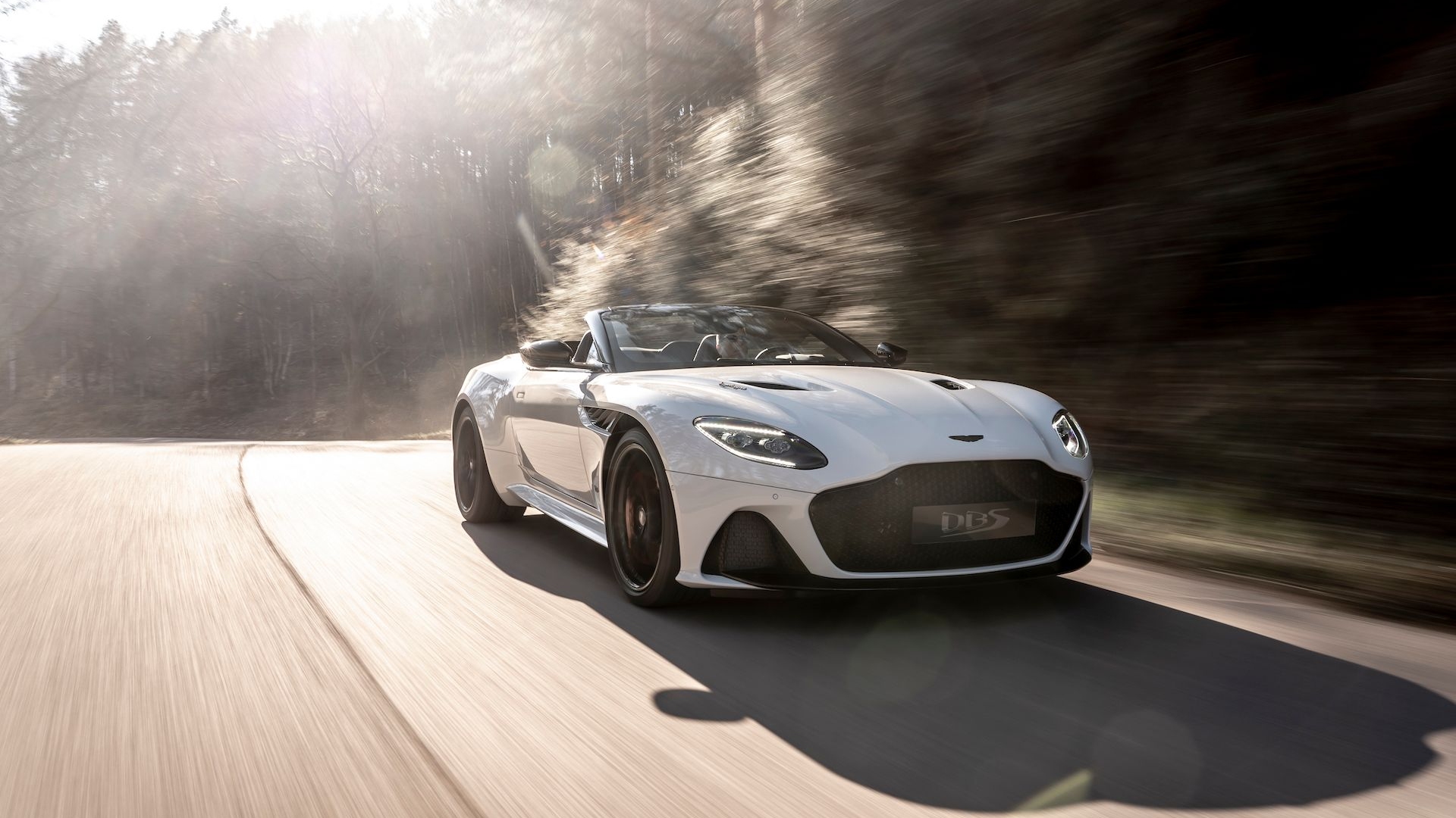 Aston Martin DBS Superleggera Volante