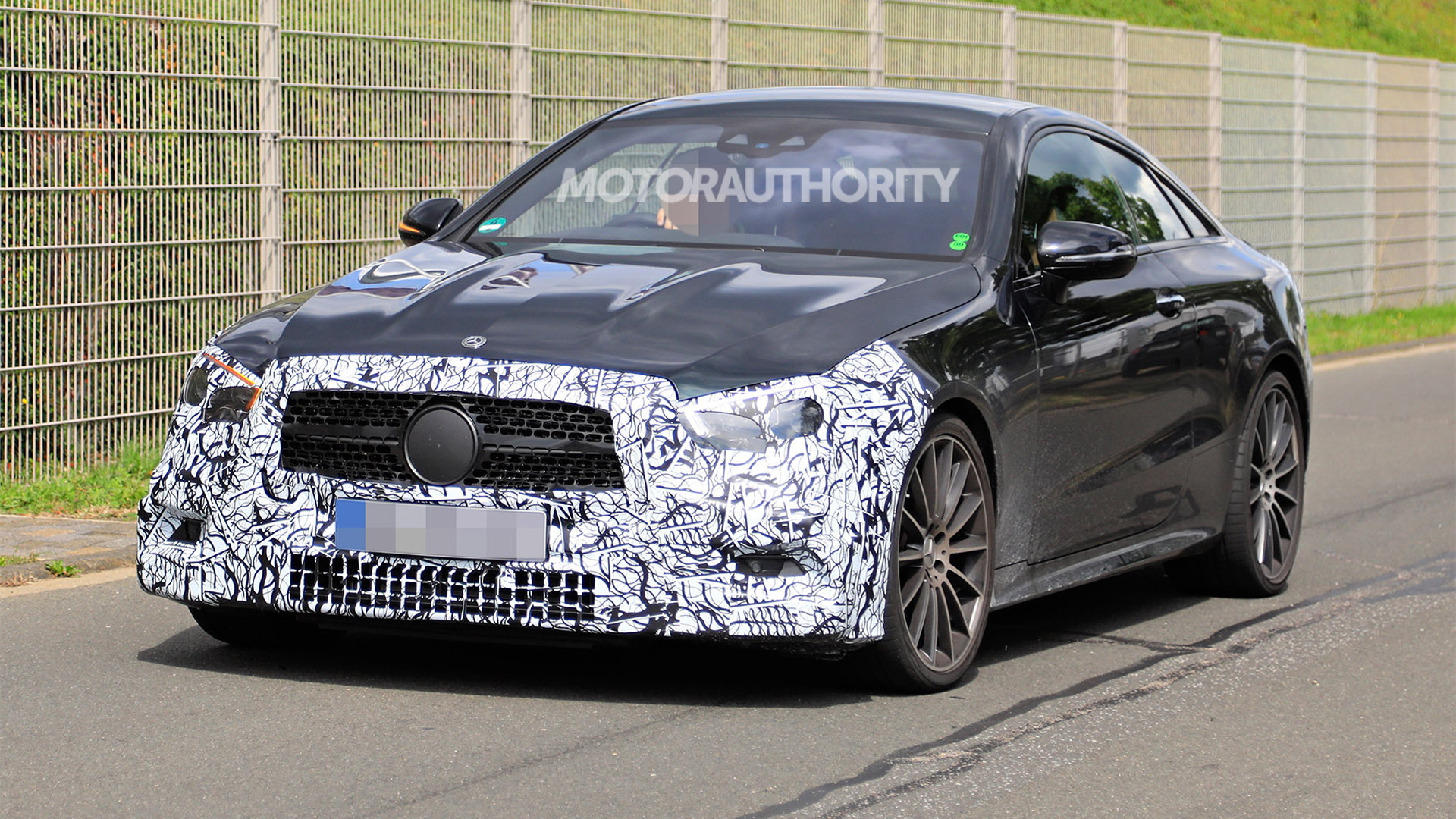 2021 Mercedes-AMG E53 Coupe facelift spy shots - Photo credit: S. Baldauf/SB-Medien