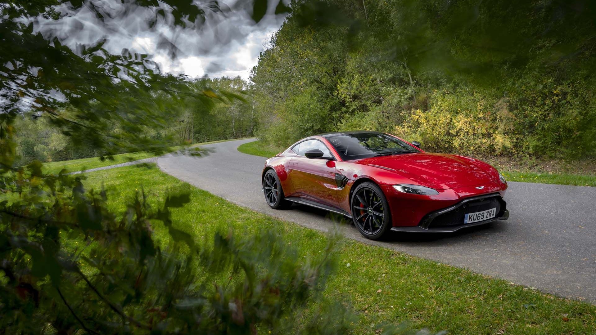 2020 Aston Martin Vantage AMR
