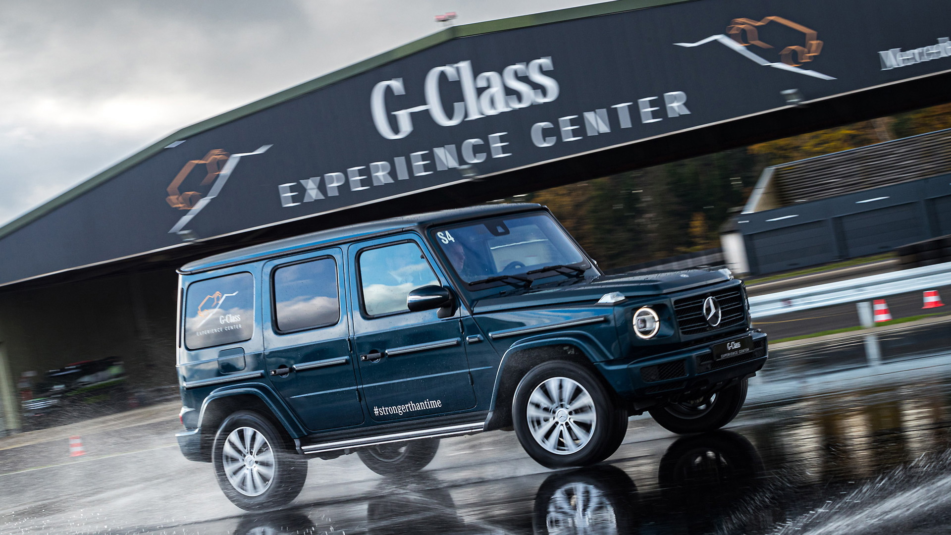 Mercedes-Benz G-Class Experience Center
