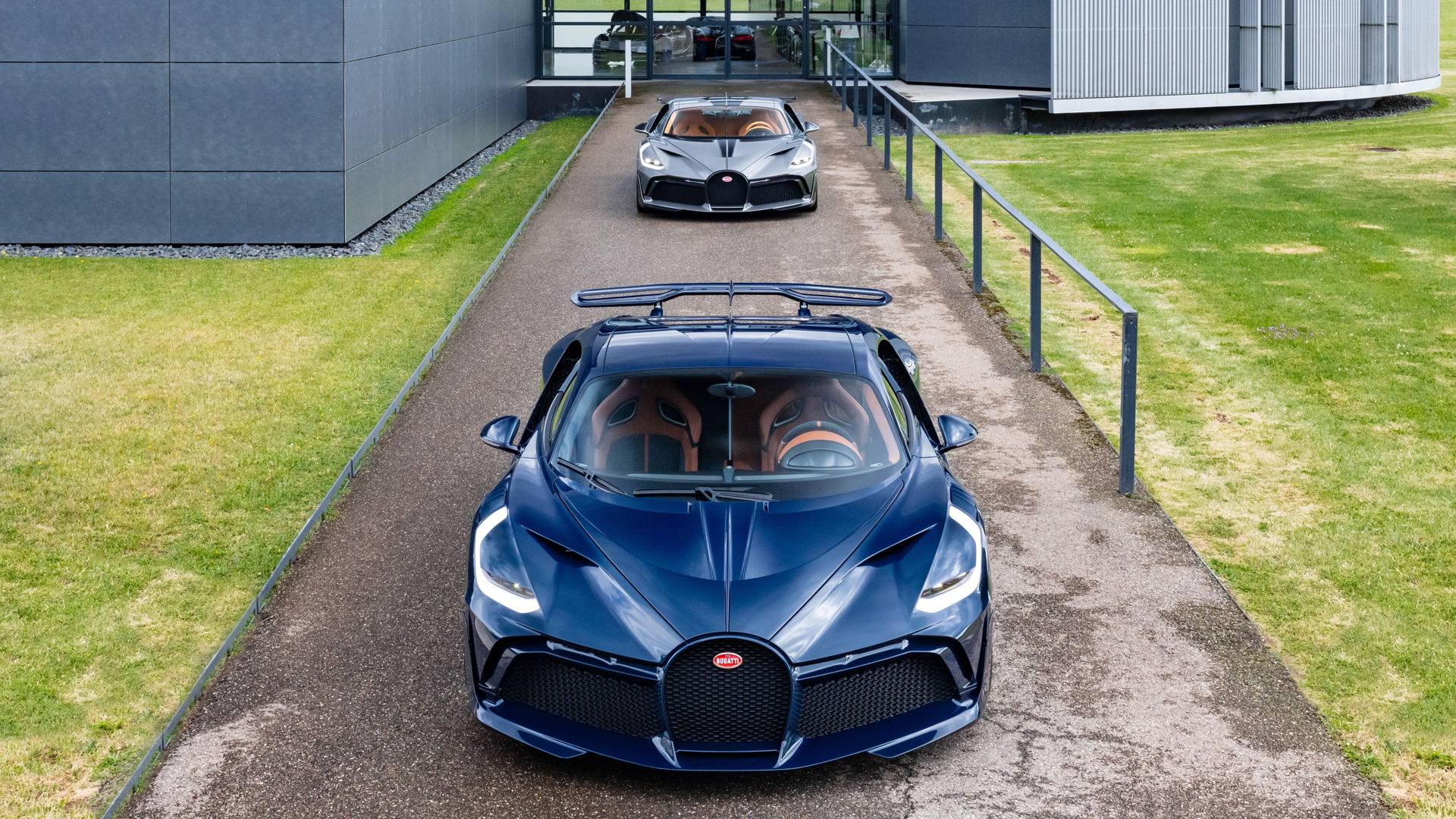 Bugatti Divo customer deliveries begin - August 2020