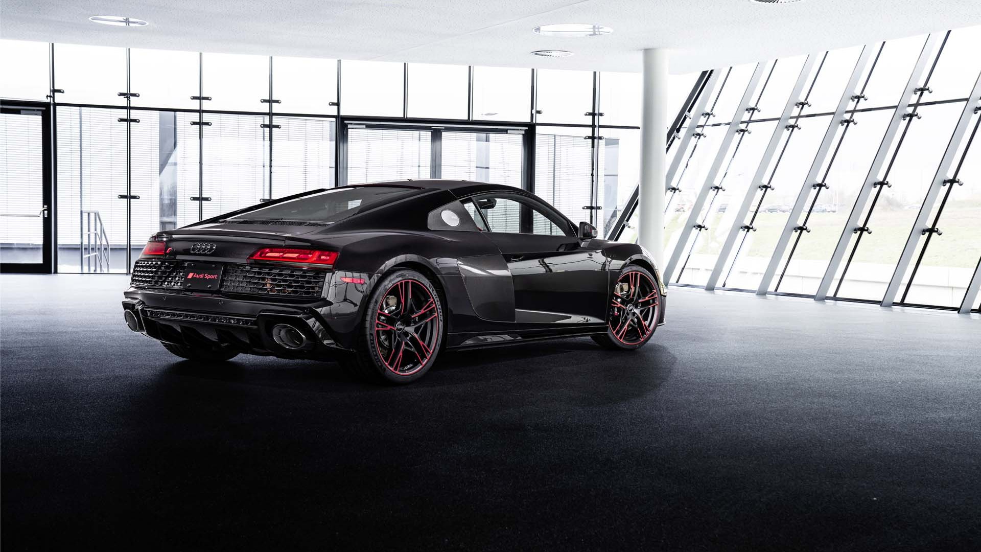 2021 Audi R8 V10 RWD Panther edition