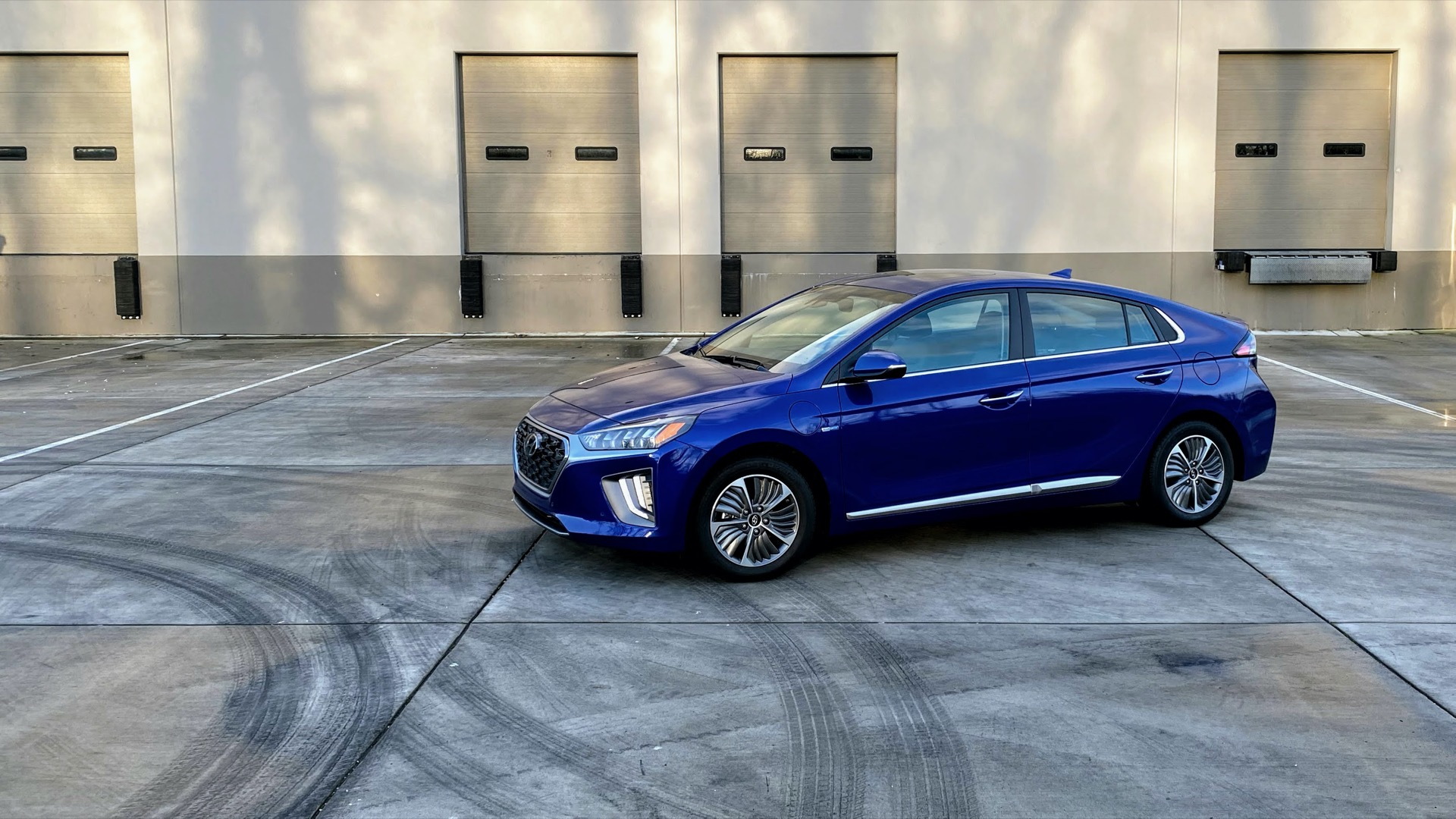 Review update 2021 Hyundai Ioniq PlugIn Hybrid wants to be in charge