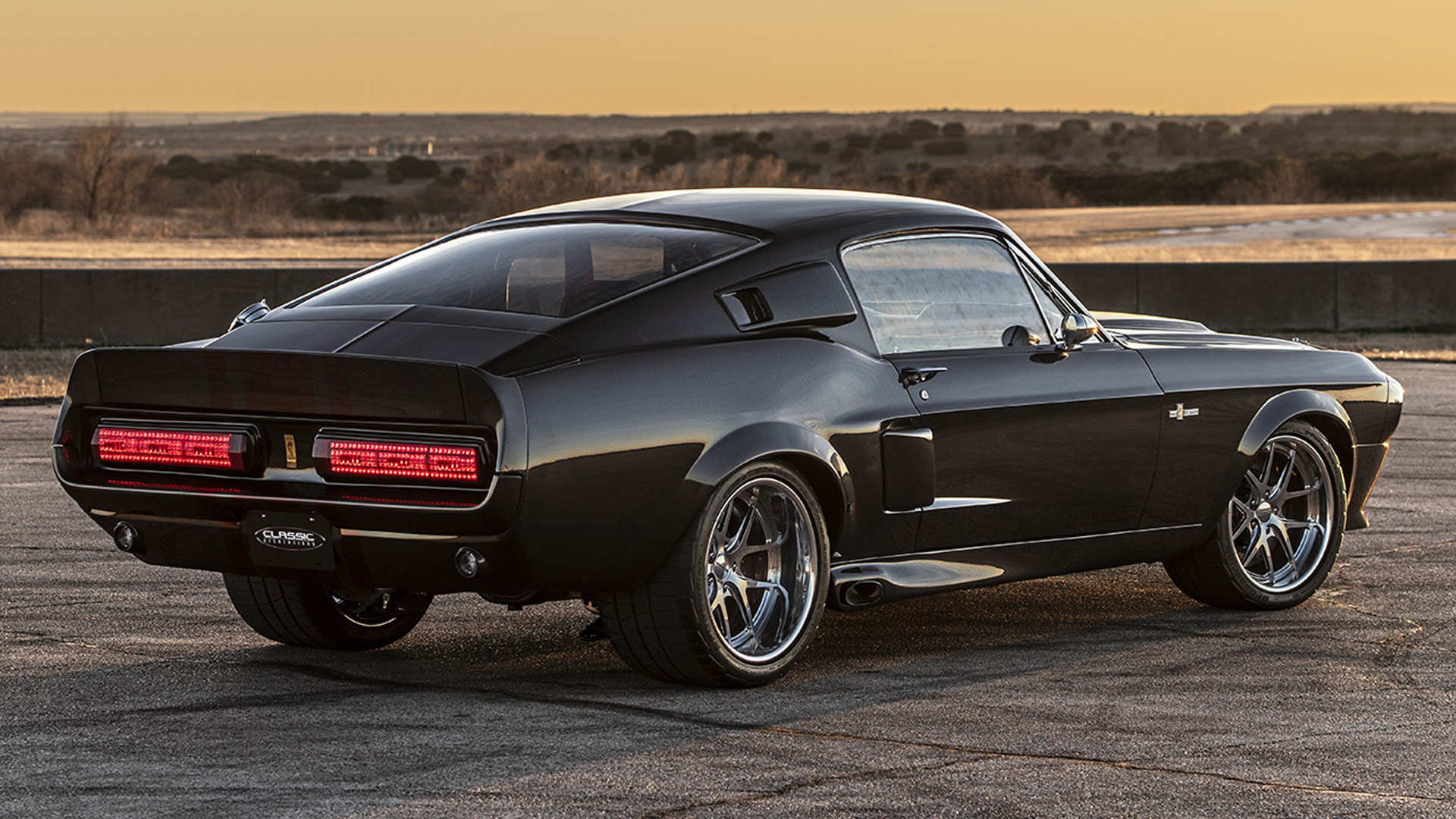 1967/1968 Classic Recreations Ford Shelby GT500CR Carbon Edition