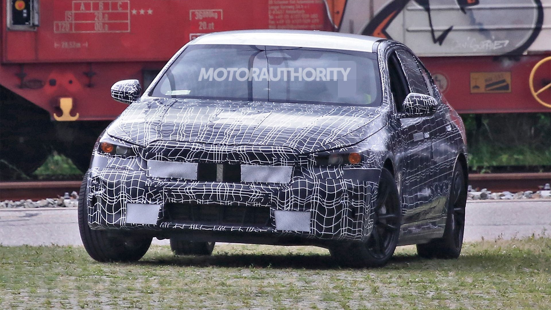 2024 BMW 5-Series spy shots - Photo credit: S. Baldauf/SB-Medien