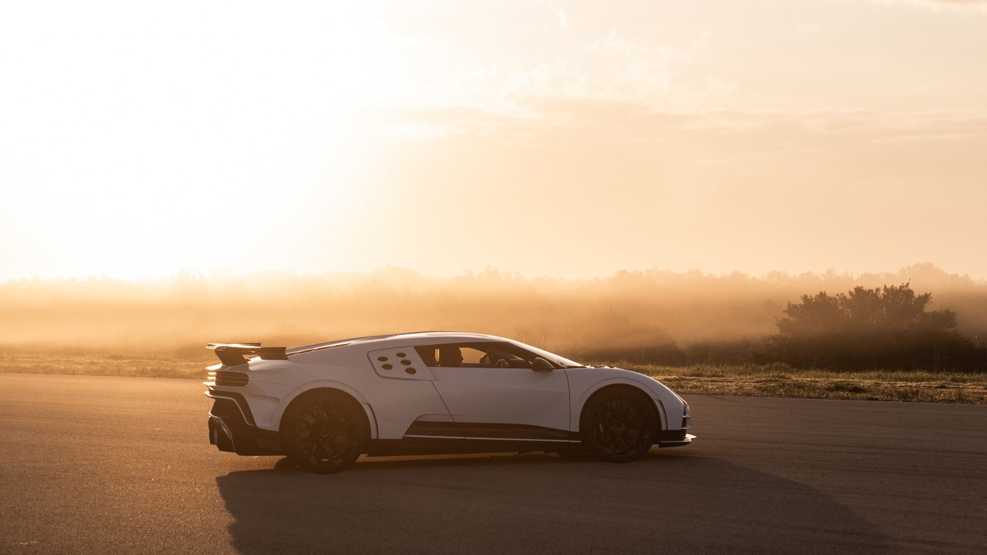 Bugatti Centodieci high-speed testing
