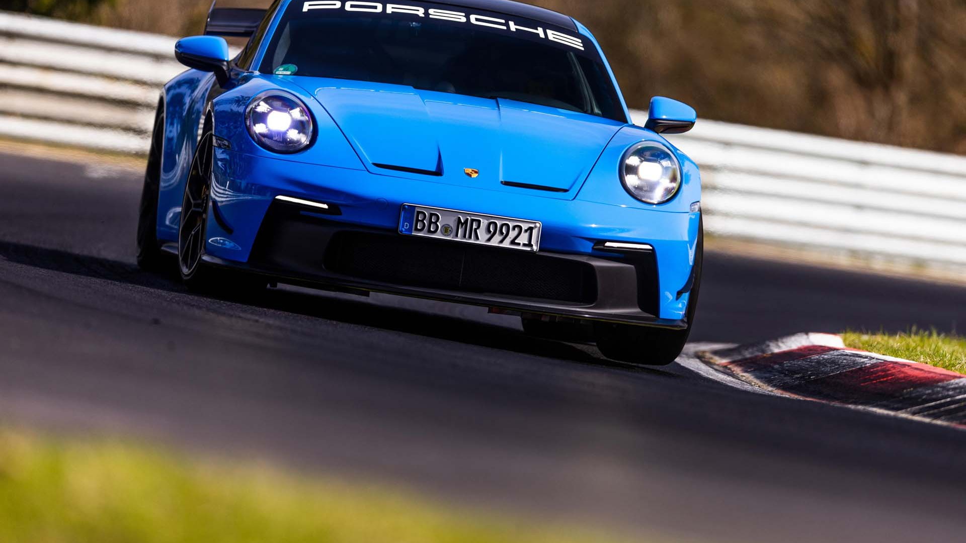 2022 Porsche 911 GT3 with Manthey Performance Kit