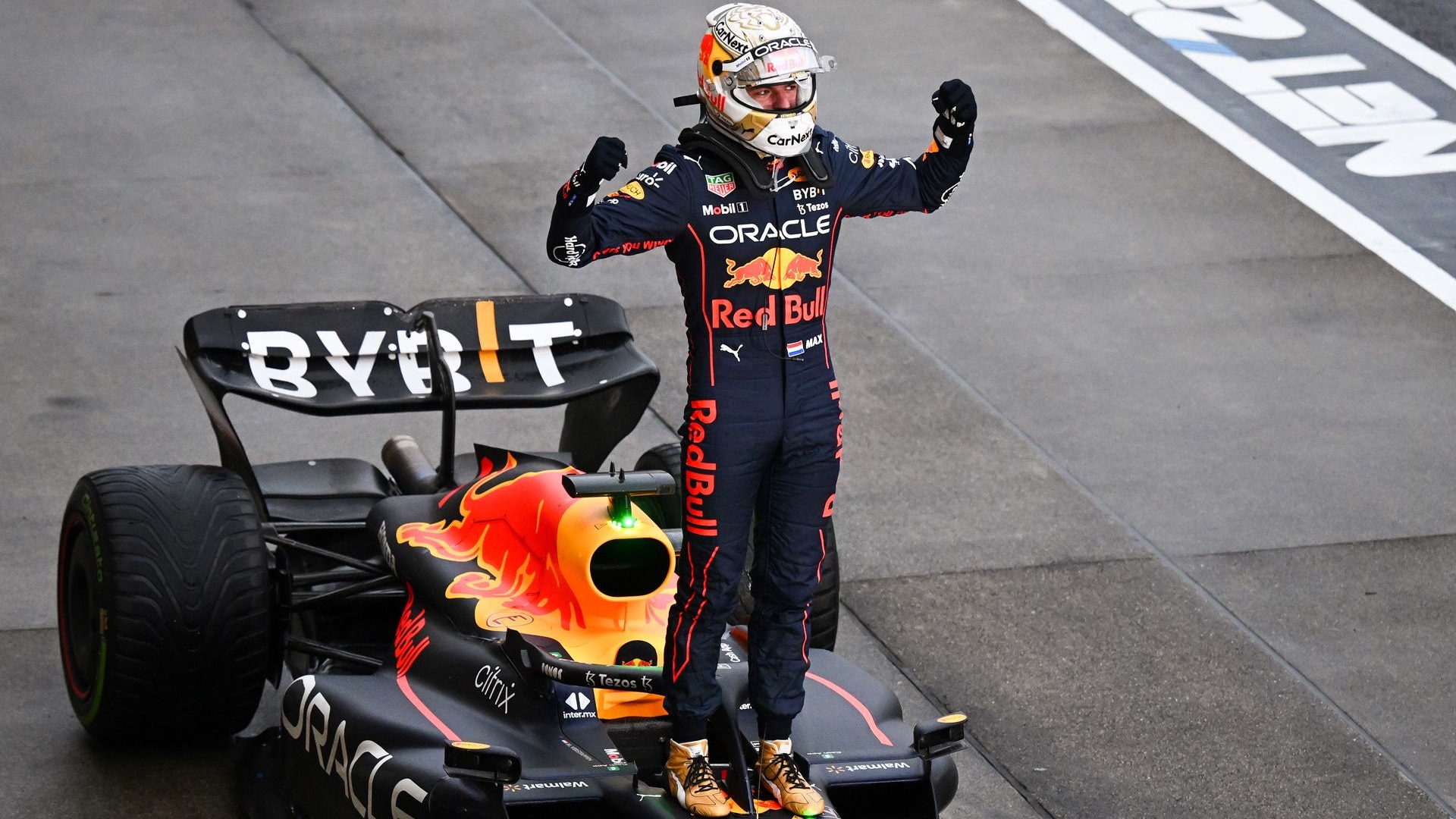 Max Verstappen at the 2022 Formula 1 Japanese Grand Prix - Photo credit: Getty Images
