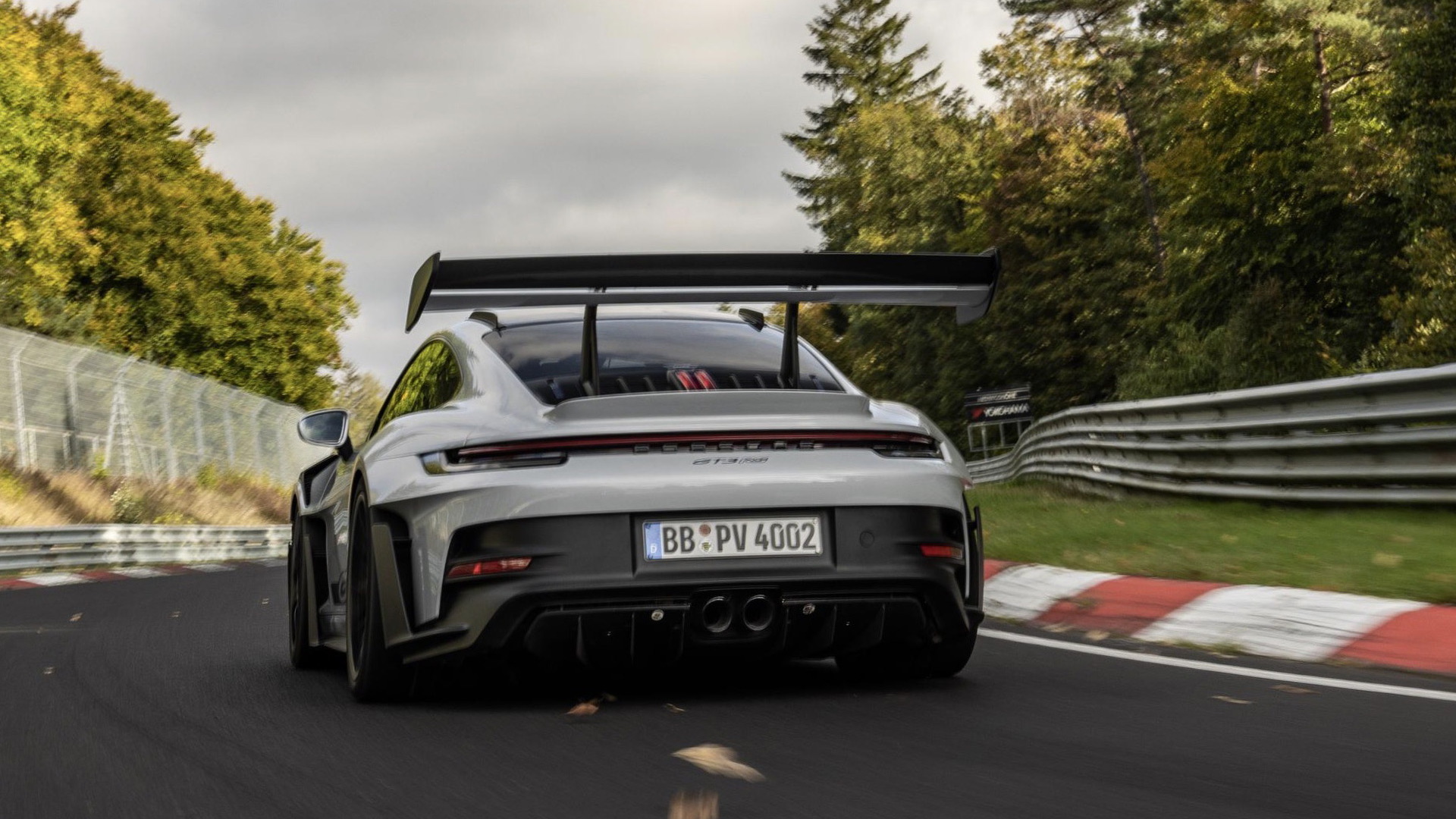 2023 Porsche 911 GT3 RS achieves 6:49.328 Nürburgring lap