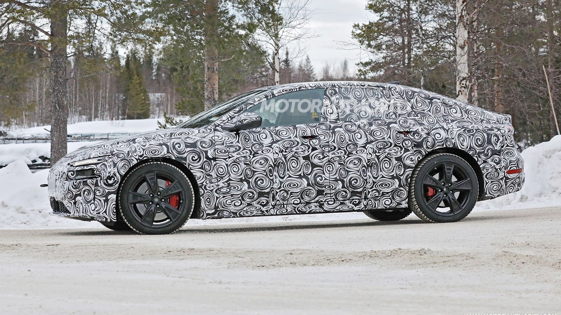 2024 Audi RS 6 ETron spy shots