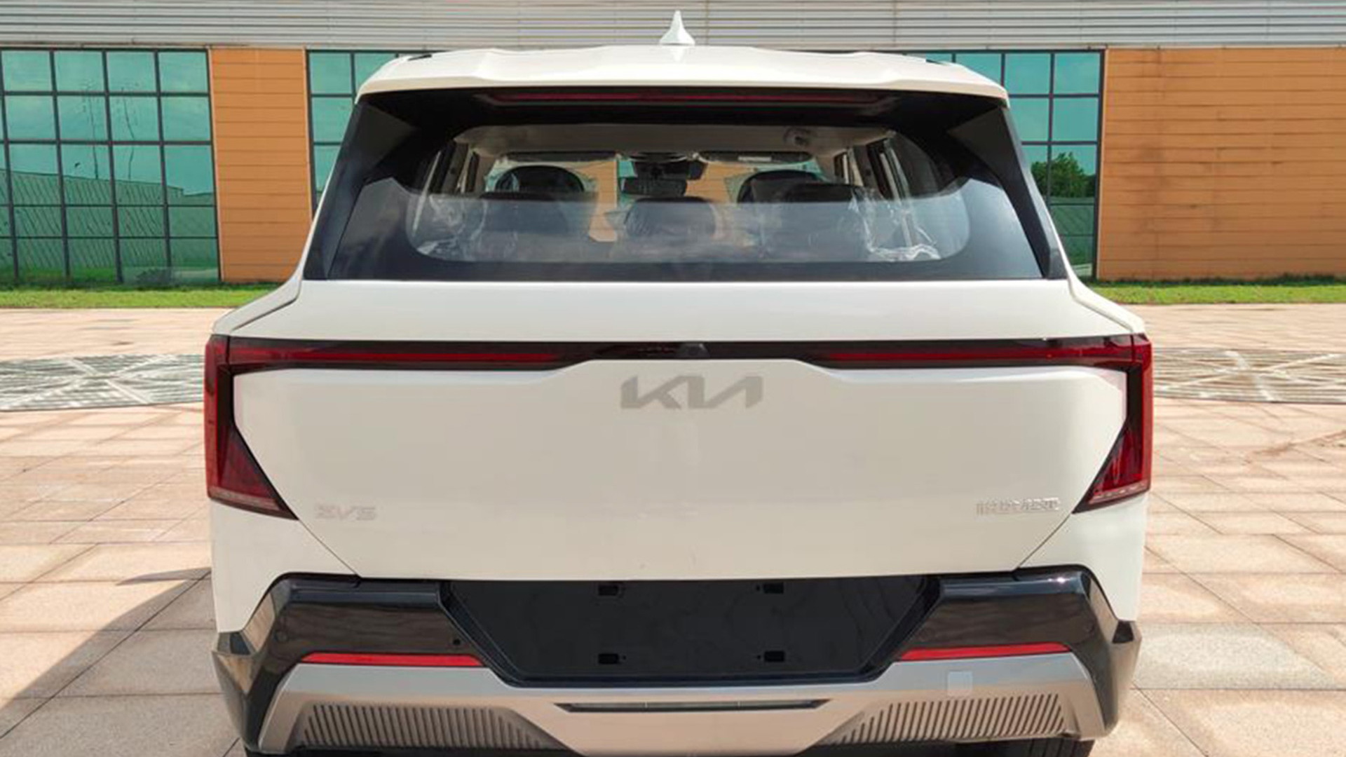 Production Kia EV5 leaked - Photo credit: Autohome