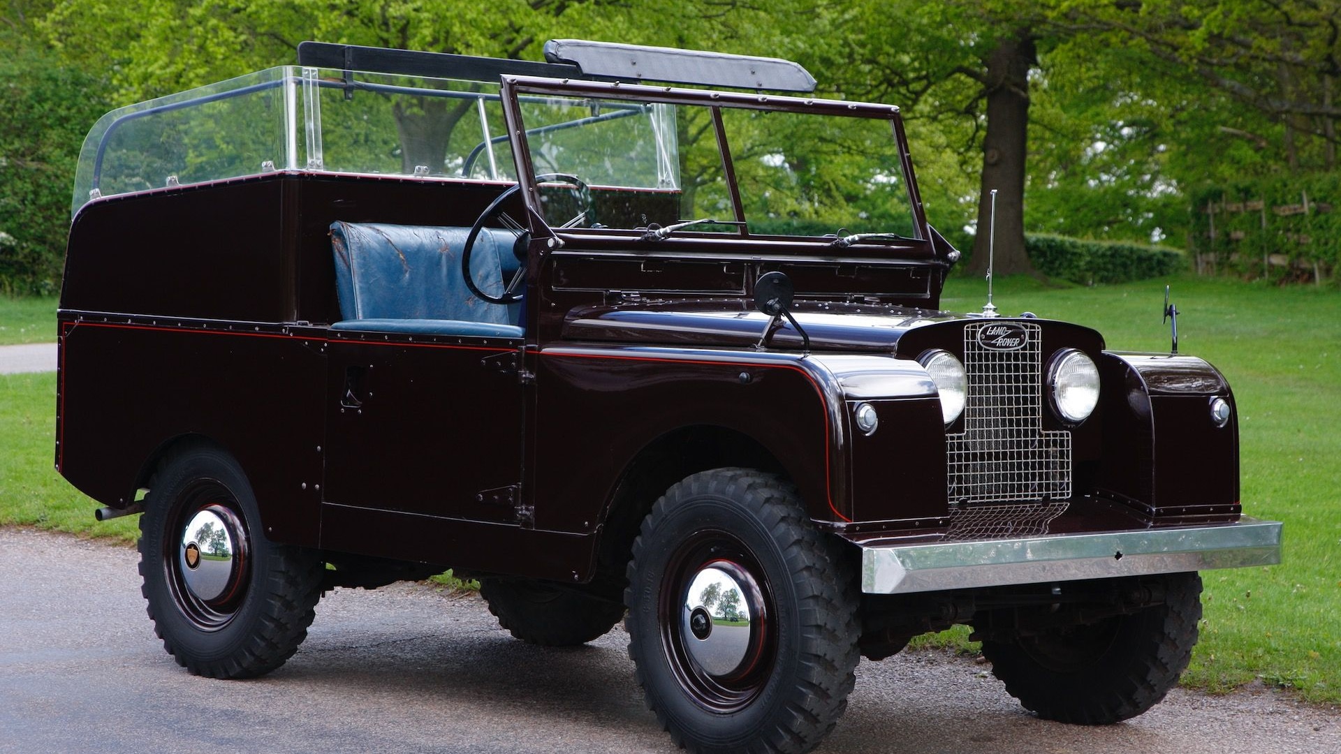 1954 Land Rover Series I state review vehicle used by Queen Elizabeth II