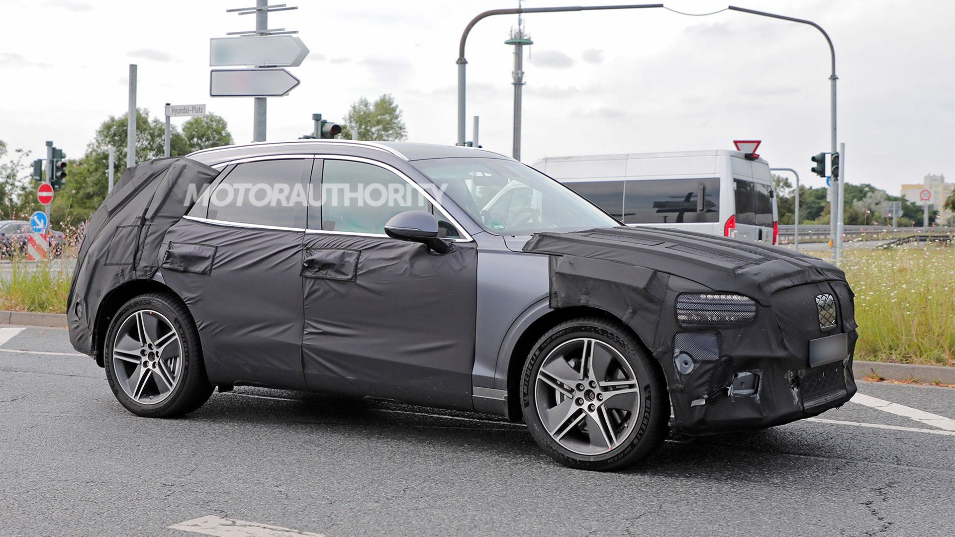 2026 Genesis Electrified GV70 facelift spy shots - Photo via Baldauf