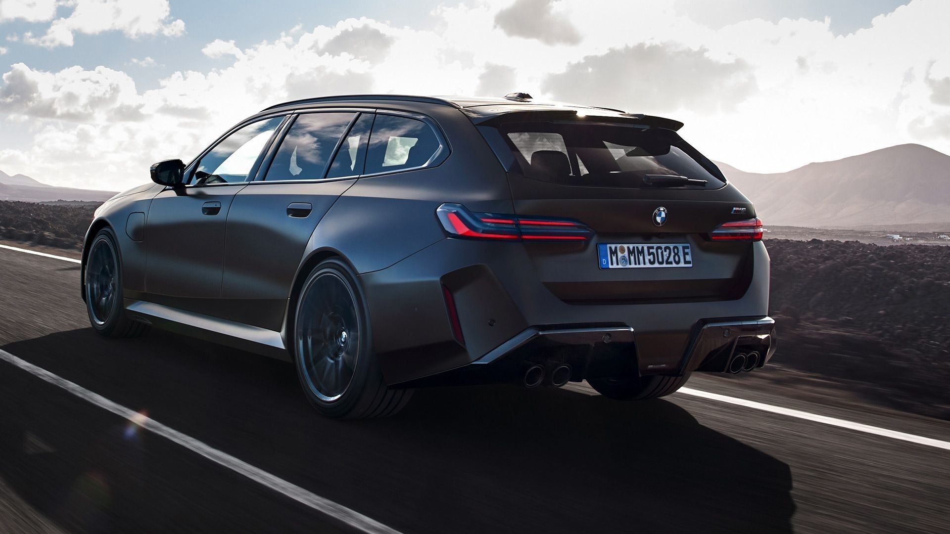 2025 BMW M5 Touring