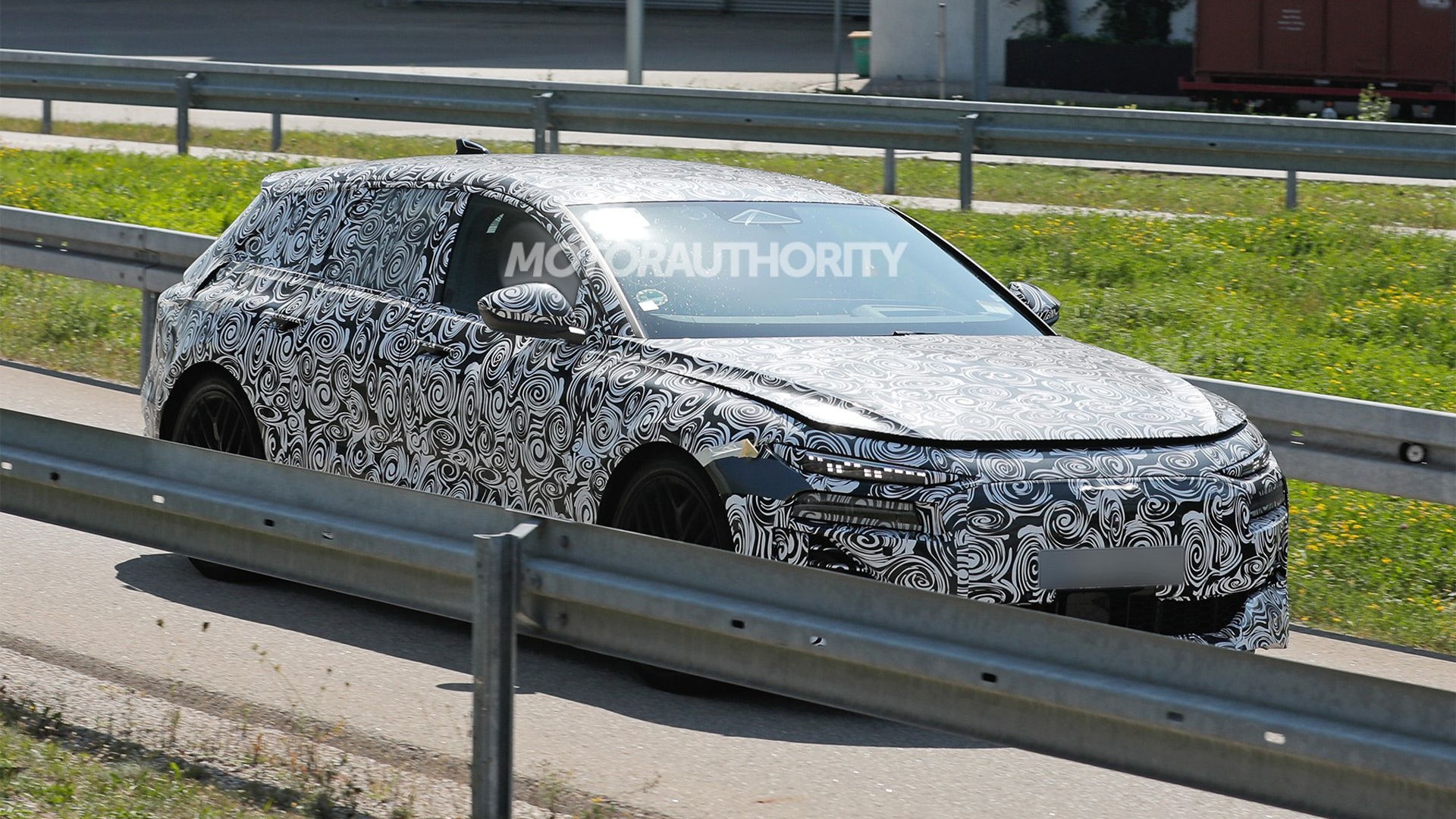 2026 Audi RS 6 Avant E-Tron spy shots - Photo via Baldauf