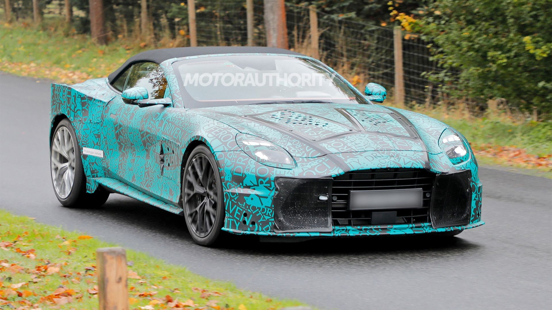 2026 Aston Martin Vanquish Volante spy shots - Photo via Baldauf