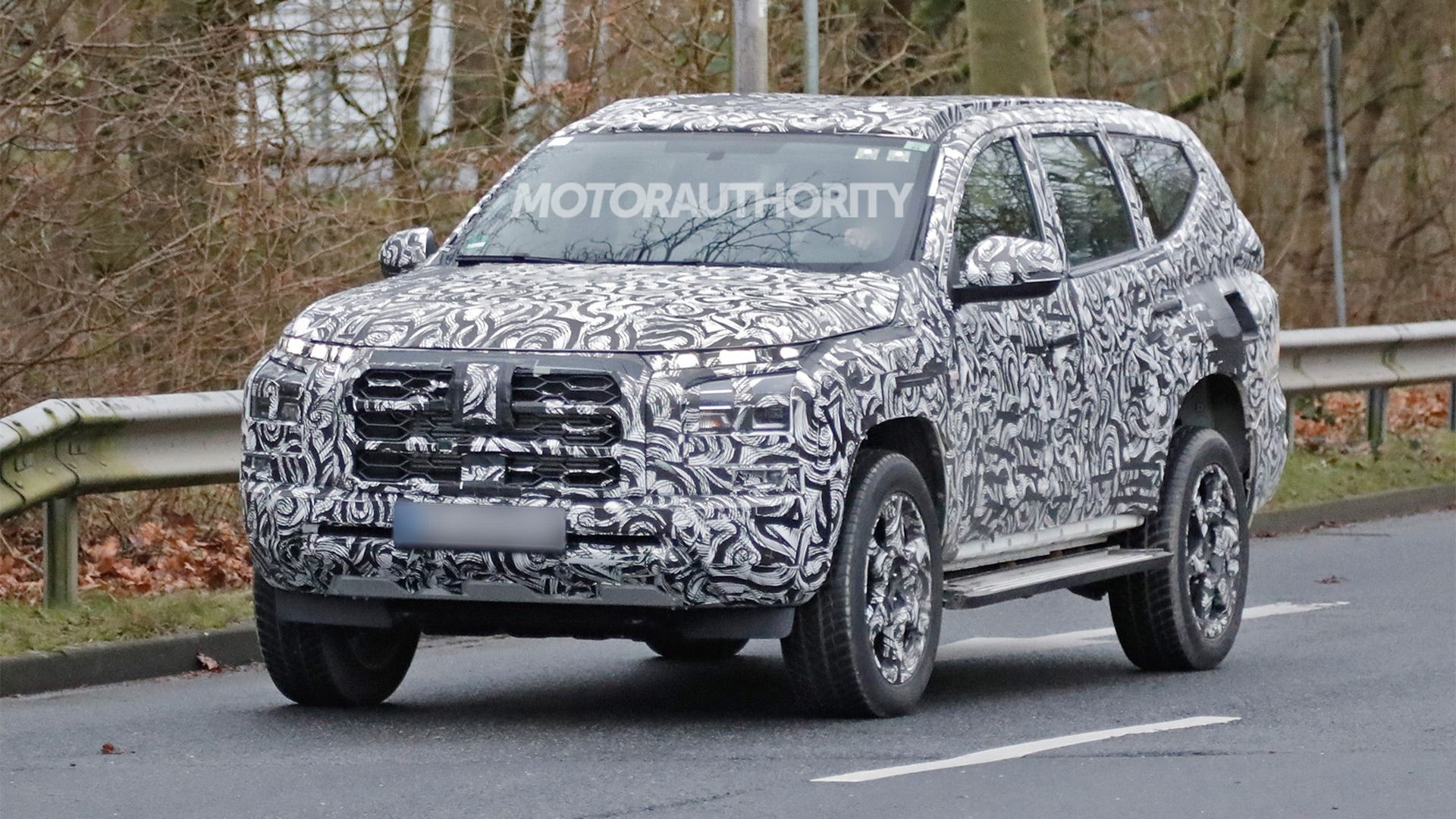  2026 Mitsubishi Pajero Sport body-on-frame SUV spied 