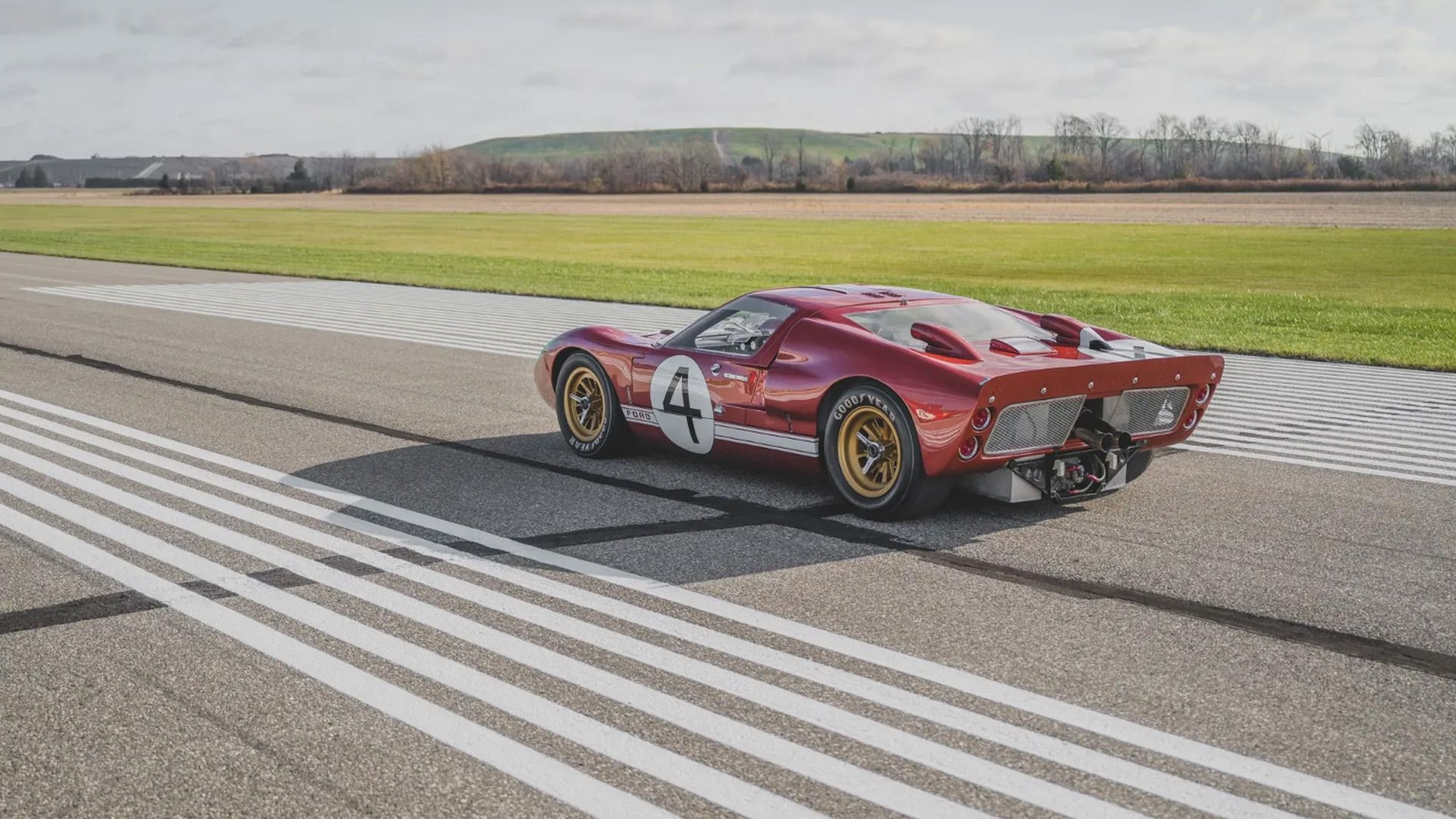 ユニバーサルホビー Ford GT40 MK II #3 24h LM 1966 Ford GT40