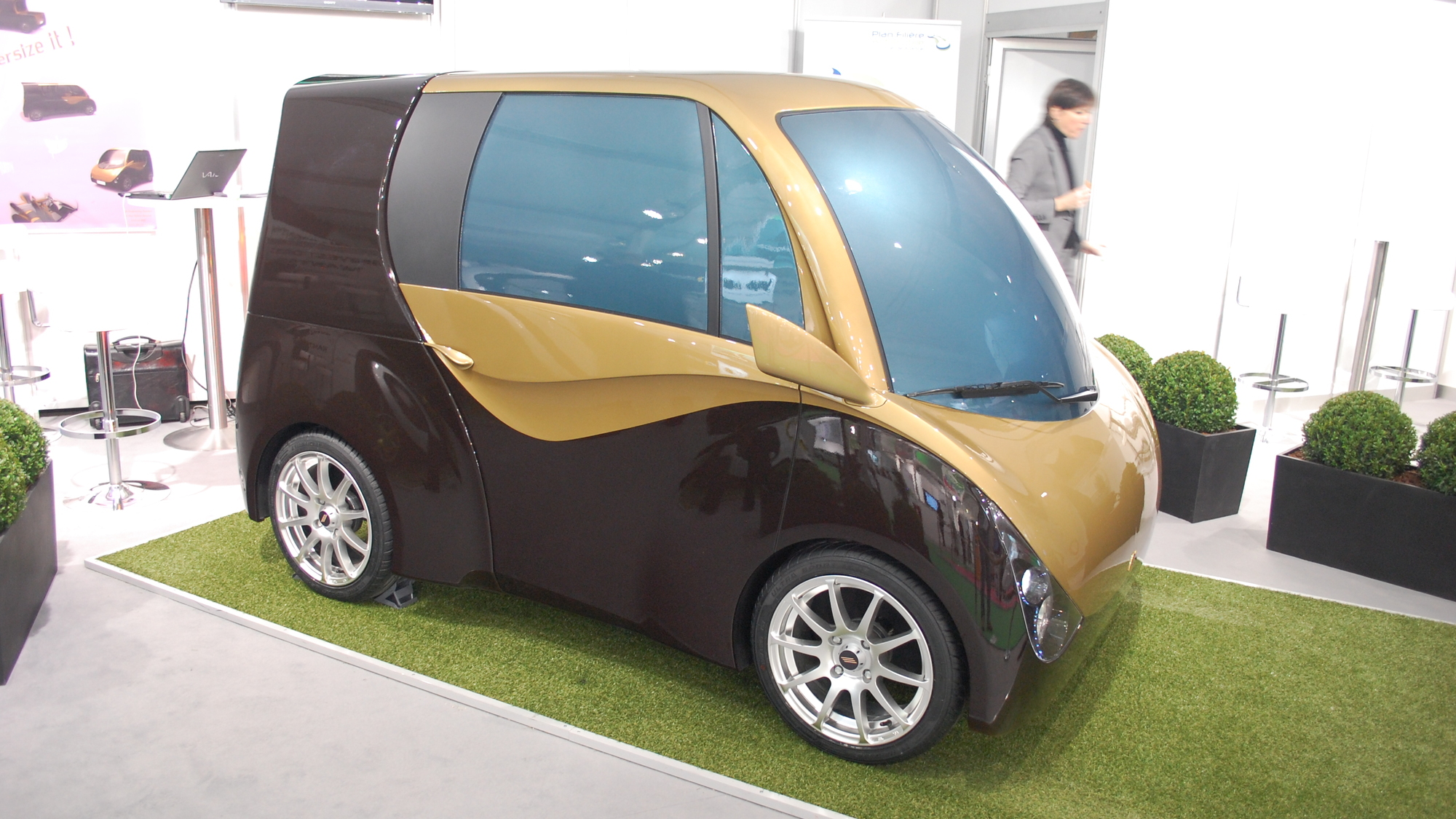Moduléo adaptable electric car, 2011 Geneva Motor Show