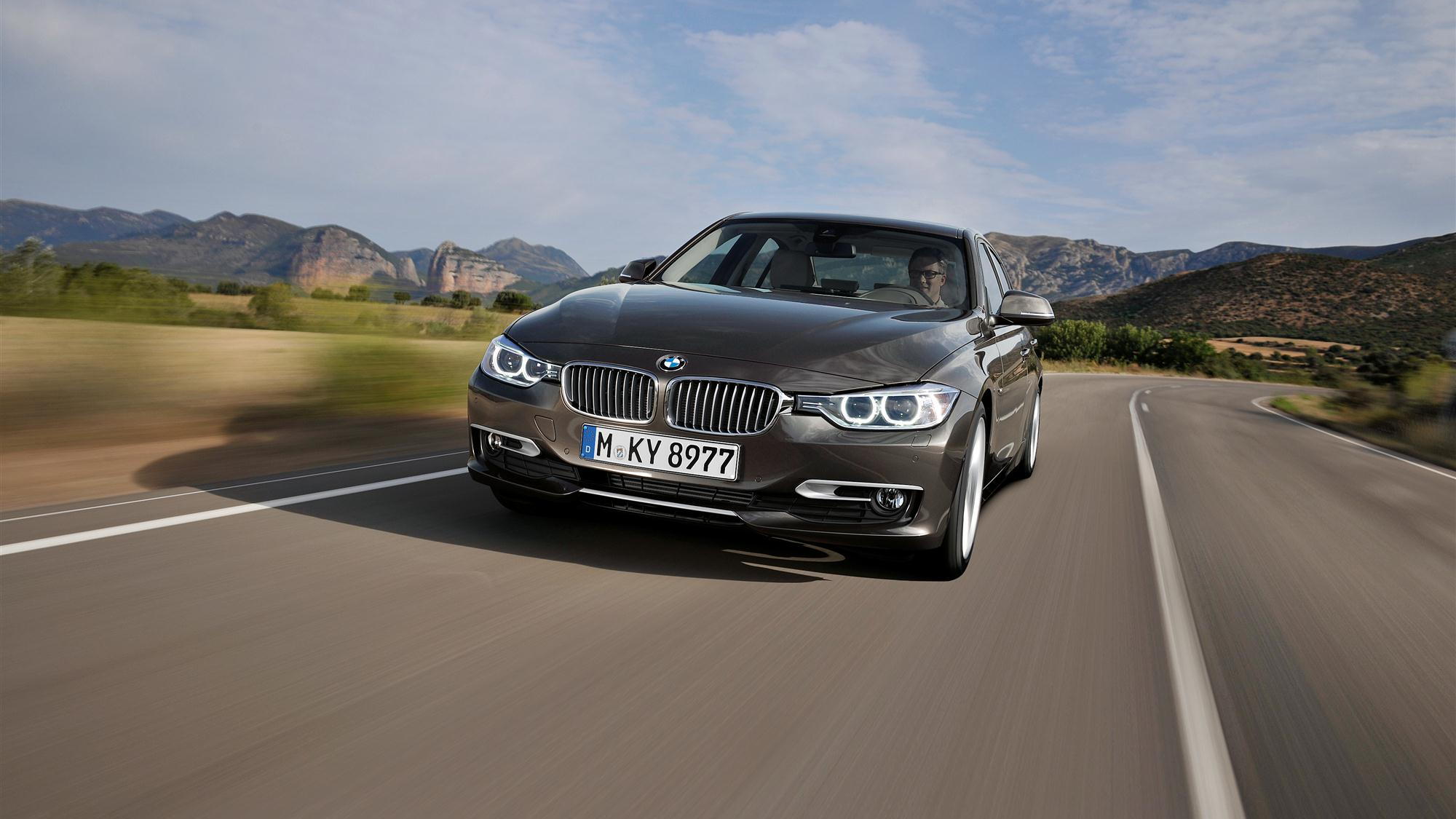 2012 BMW 3-Series Sedan Modern Line