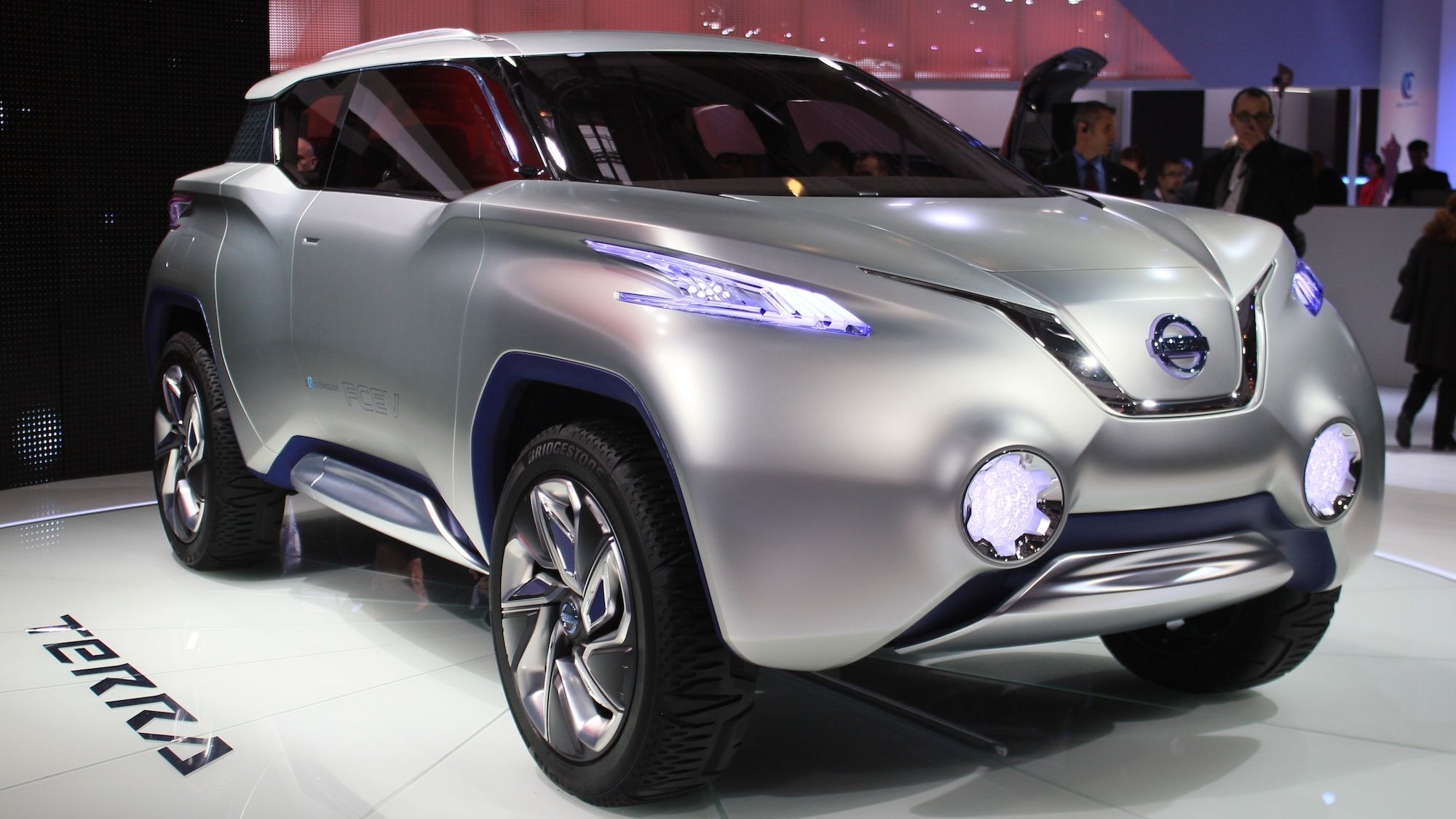 Nissan Terra FCEV Concept, 2012 Paris Auto Show