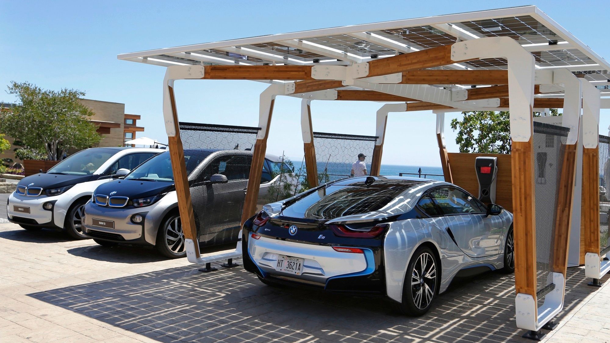 BMW DesignworksUSA solar carport concept