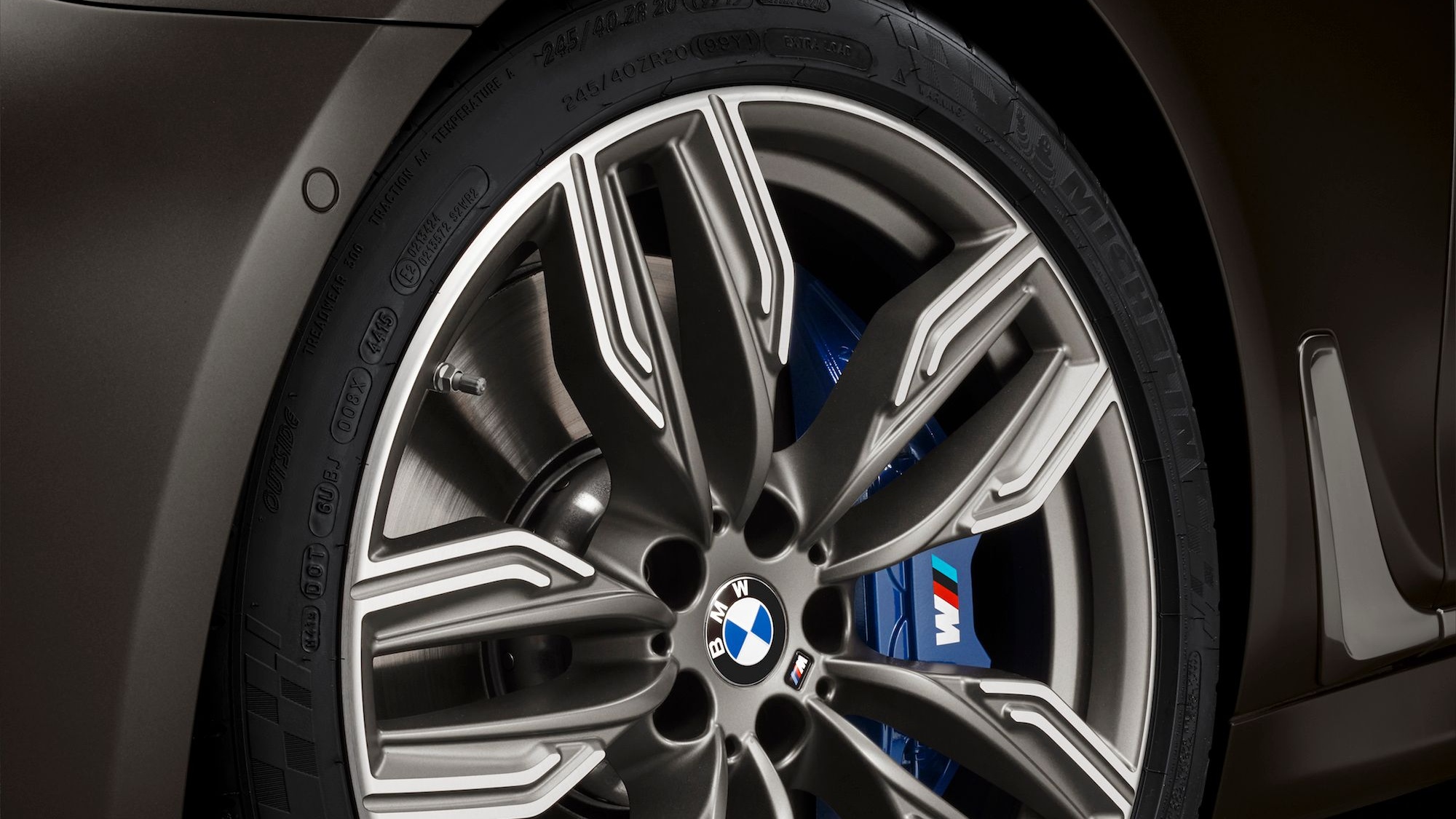 2017 BMW M760i xDrive