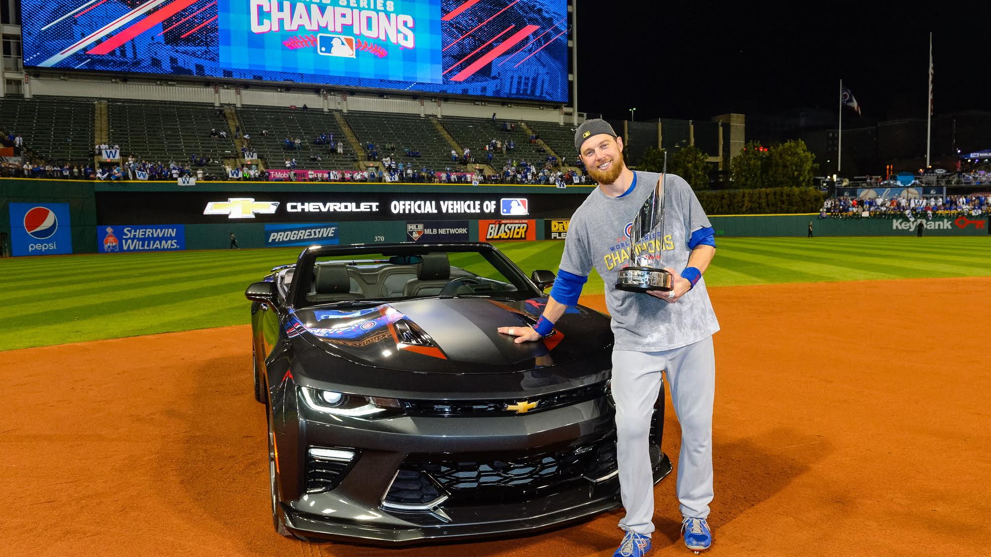 Chicago Cubs outfielder Ben Zobrist wins Camaro SS for earning MVP nod