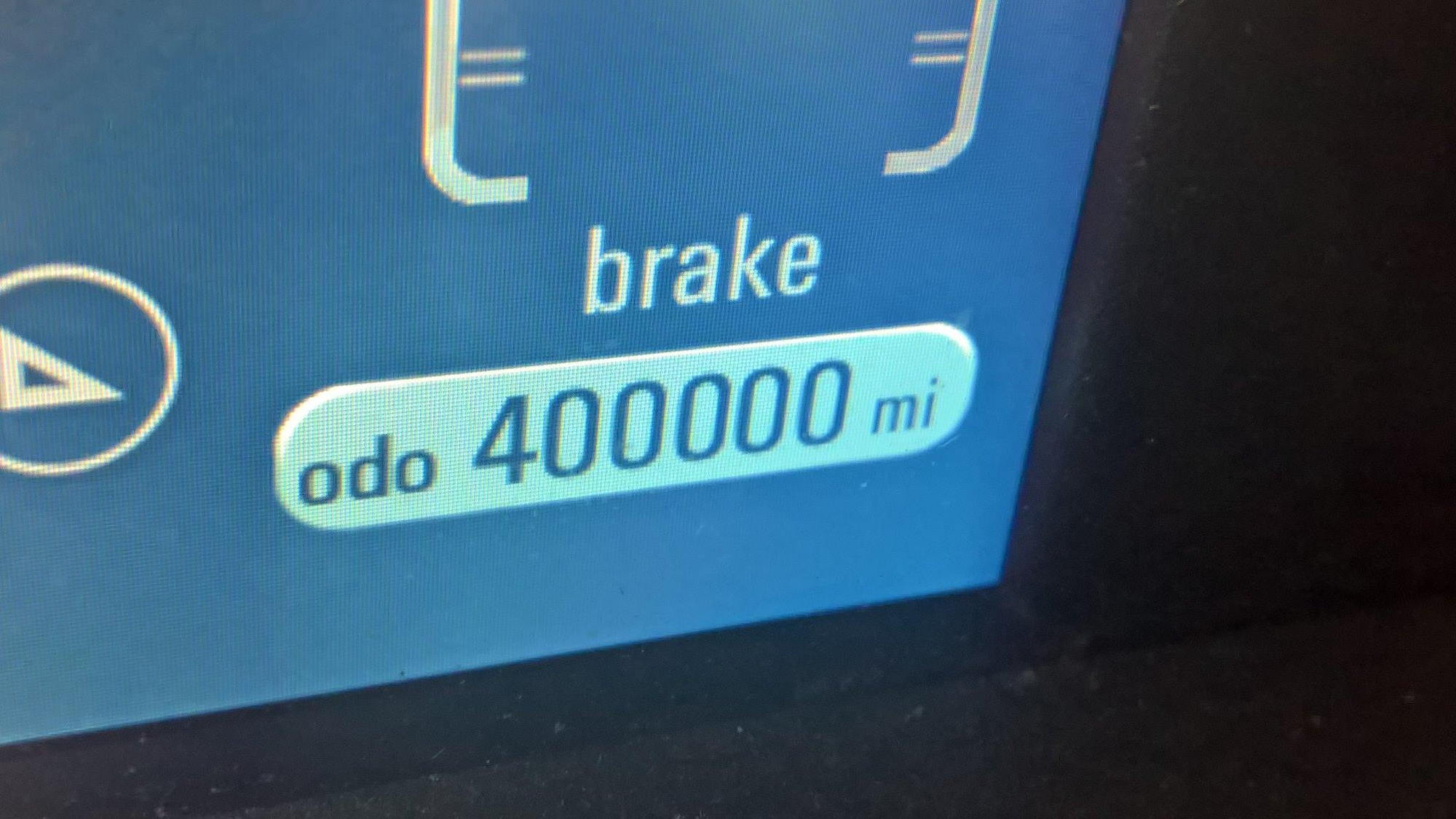 2012 Chevrolet Volt crosses 400,000 miles, September 2017   [photo: owner Erick Belmore]