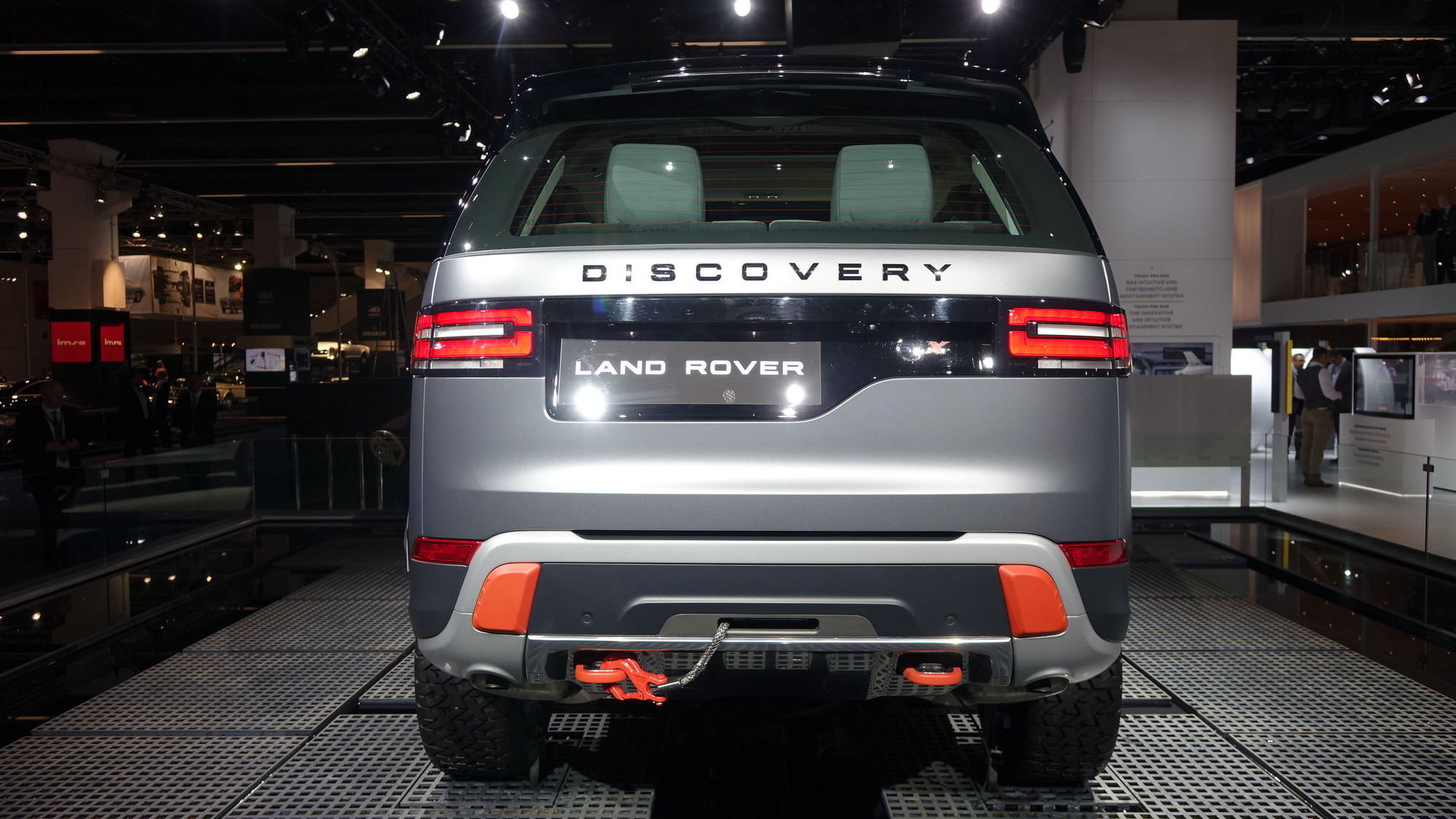 Land Rover Discovery SVX Concept, 2017 Frankfurt auto show