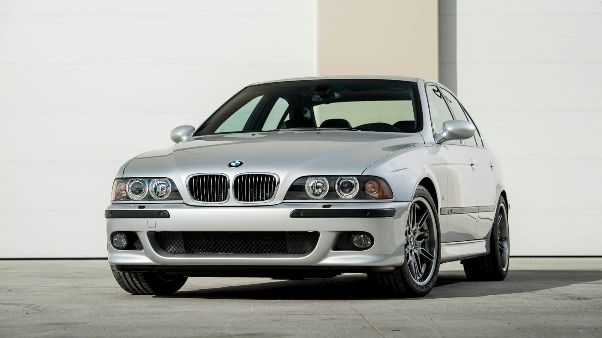 2002 BMW M5 heads to Gooding auction