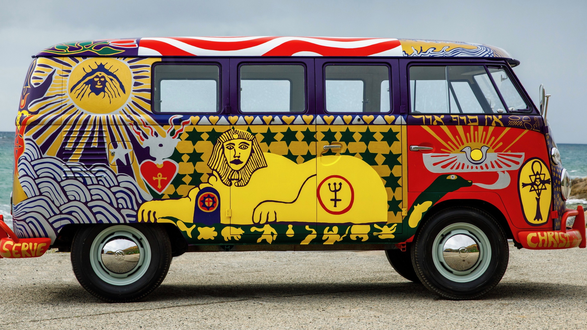 Iconic ‘Light’ VW bus of Woodstock fame