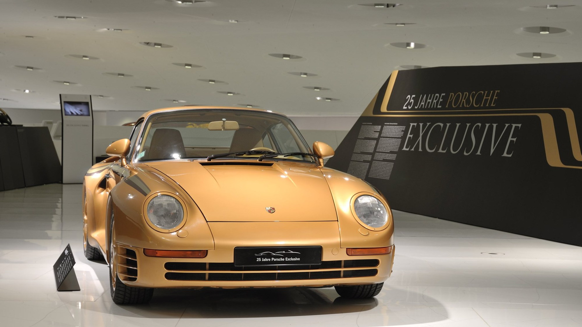 Porsche 959 Exclusives for Arab sheikh