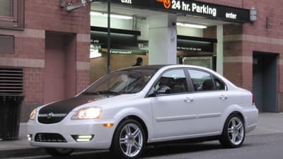Hertz To Launch Electric-Car Rentals in NYC, Add Smart To Fleet